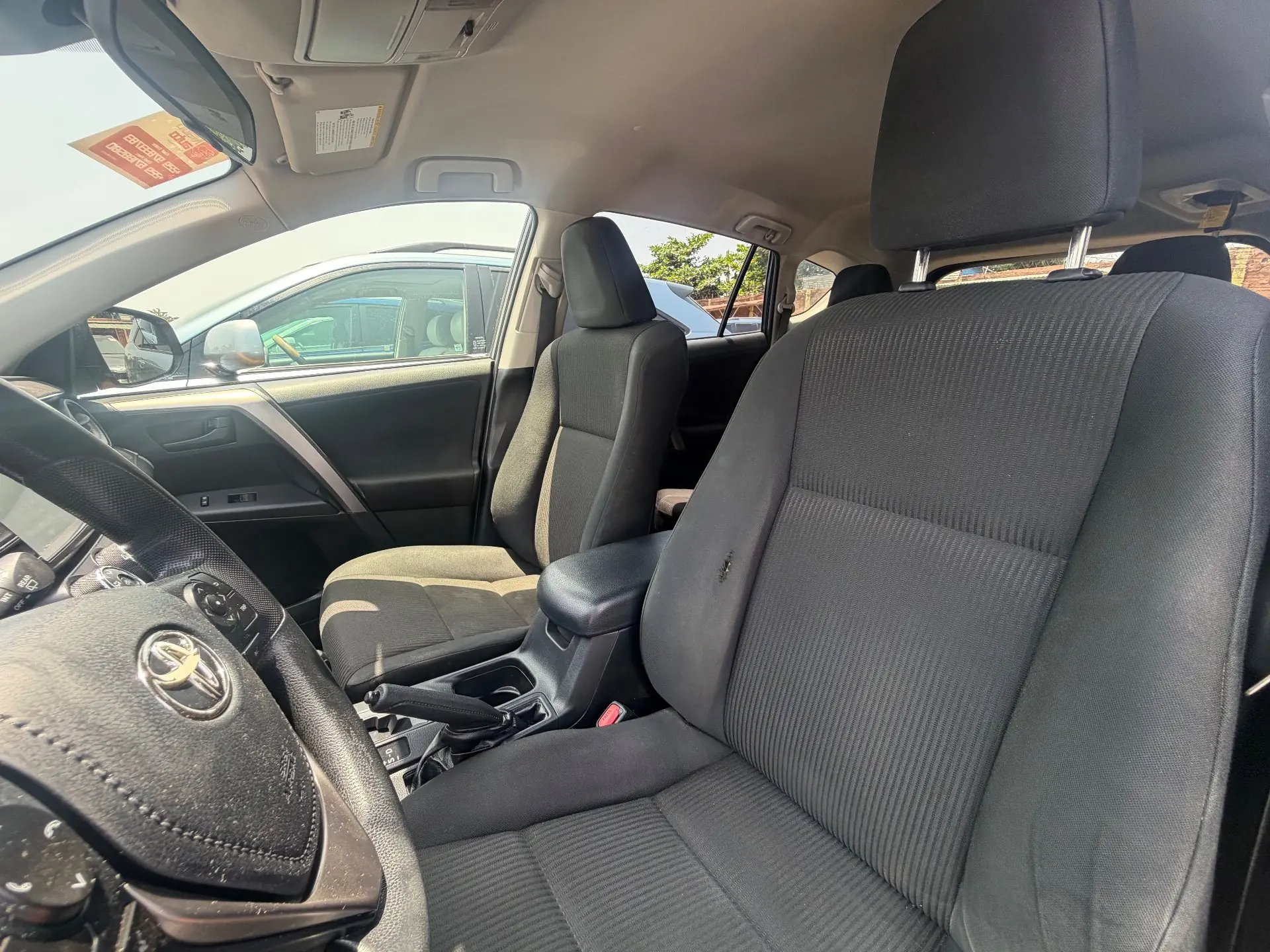 Toyota RAV4 2017