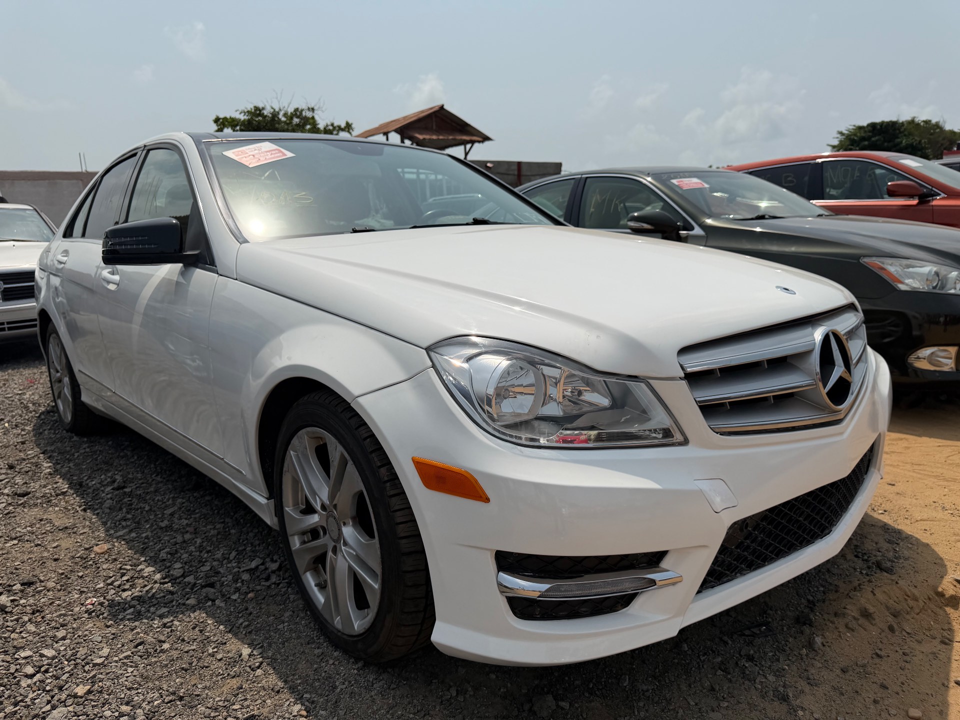 MERCEDES-BENZ C-300 2013