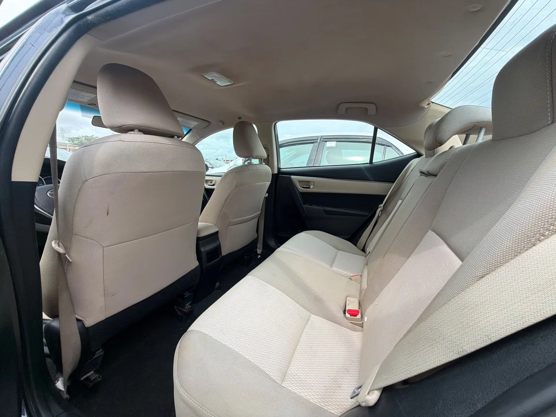 Toyota Corolla 2015
