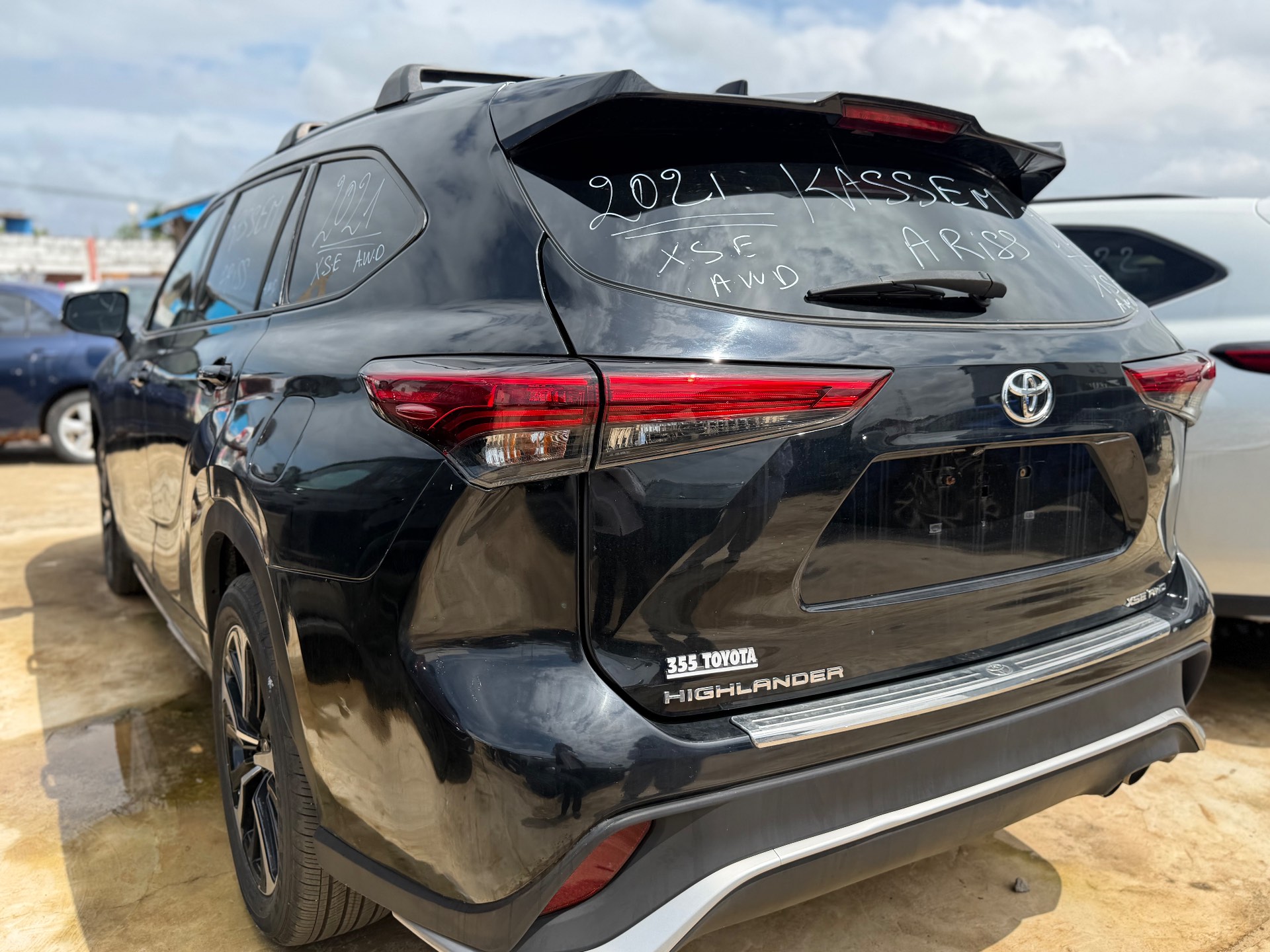 Toyota Highlander 2021