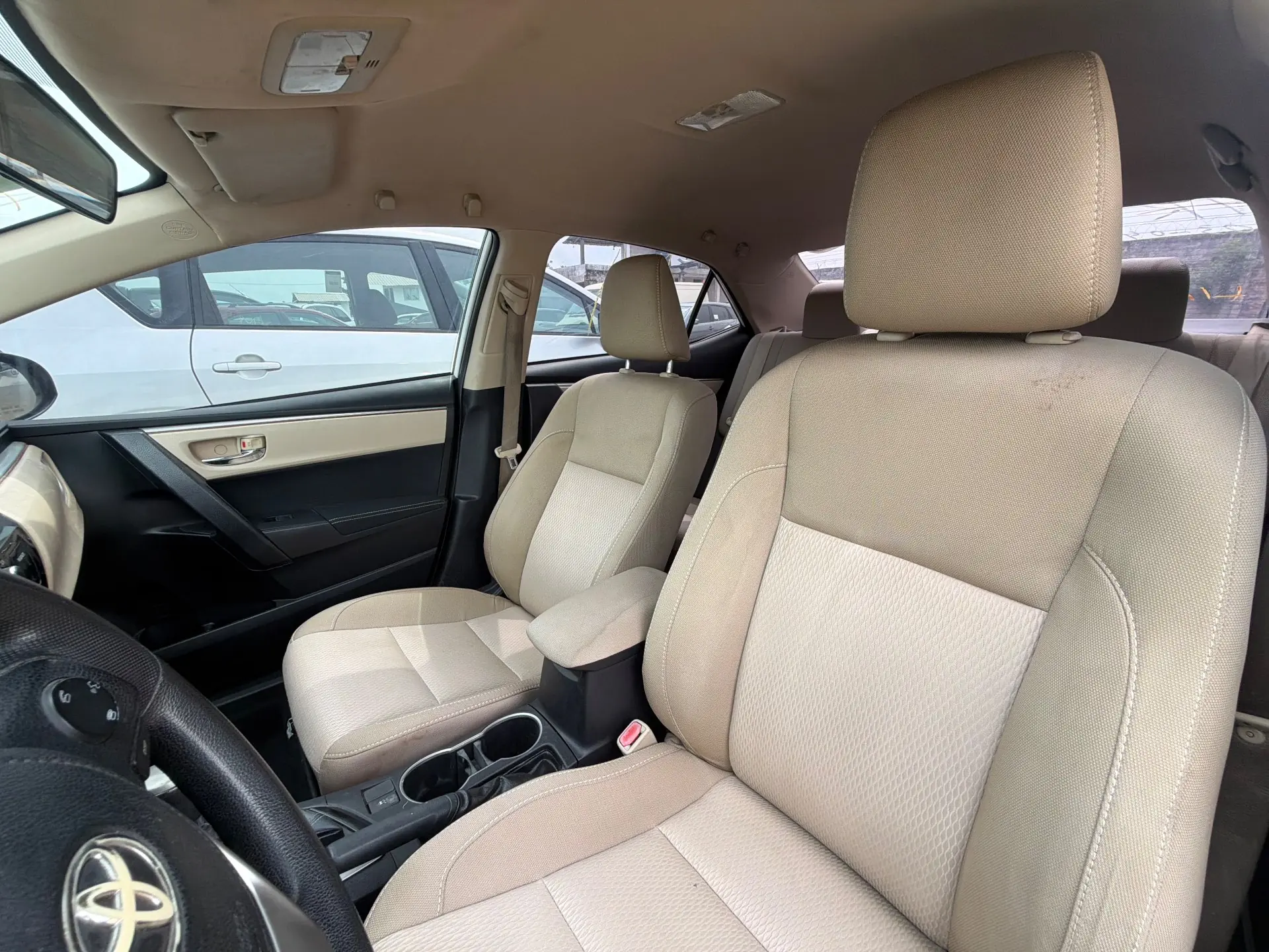 Toyota Corolla 2015