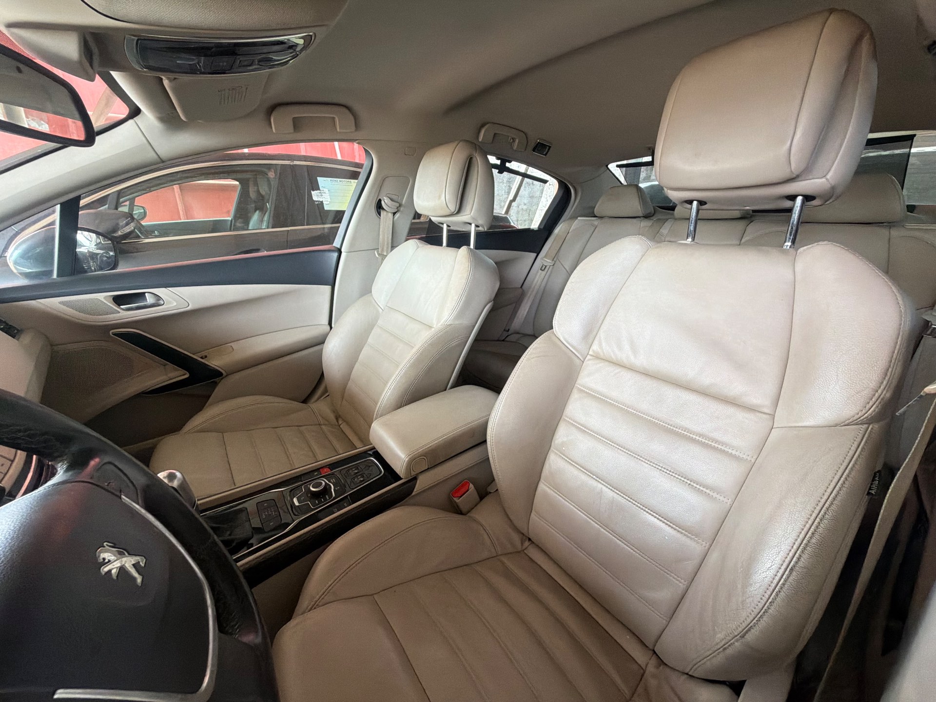 Peugeot 508 2012