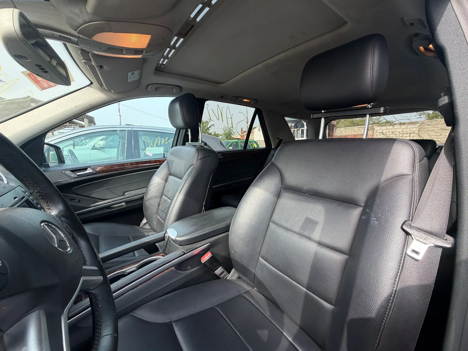 MERCEDES-BENZ ML350 2011