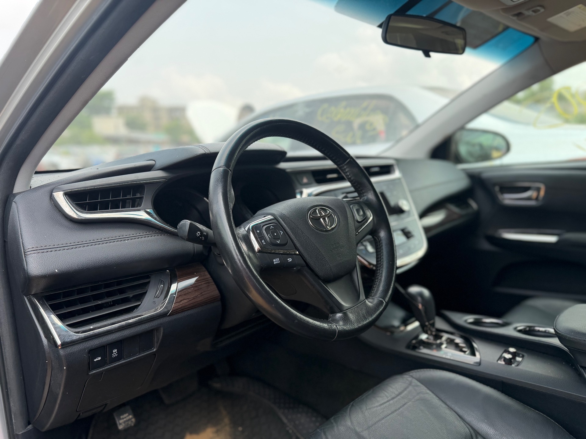 Toyota Avalon 2013