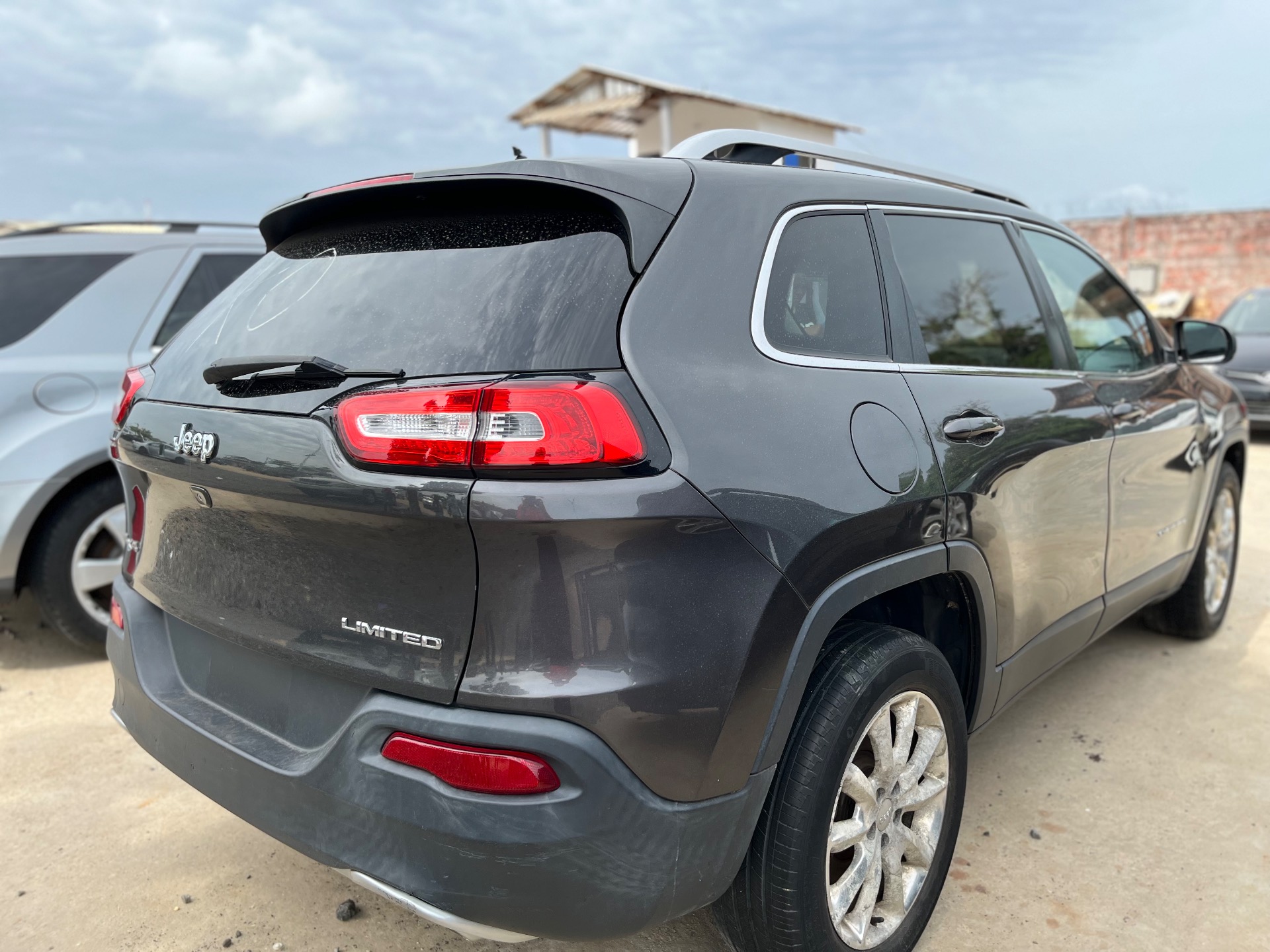 JEEP Cheroee 4x4 2015