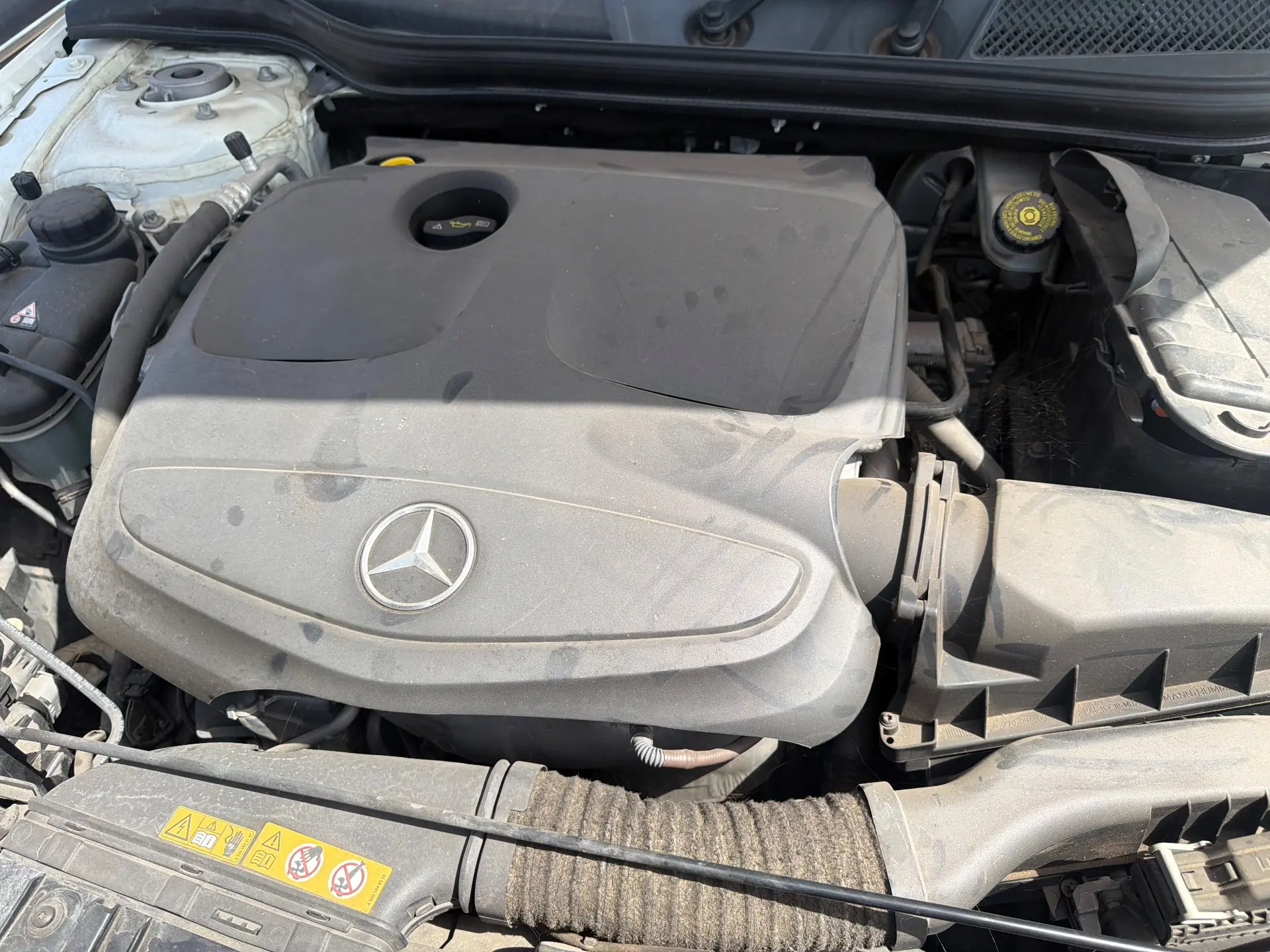 MERCEDES-BENZ GLA 250 2015