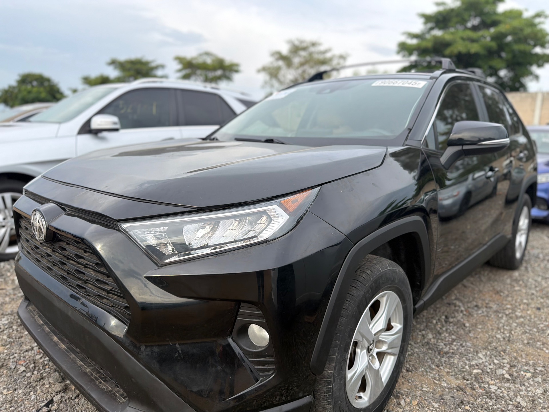 Toyota RAV4 XLE 2019