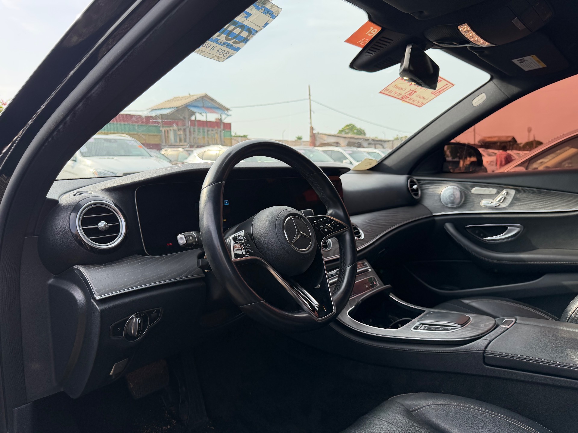 MERCEDES-BENZ E 350 2021