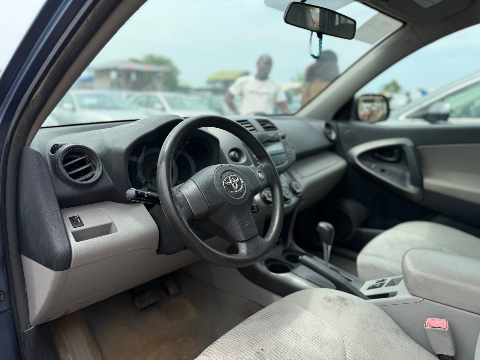 Toyota RAV4 2012