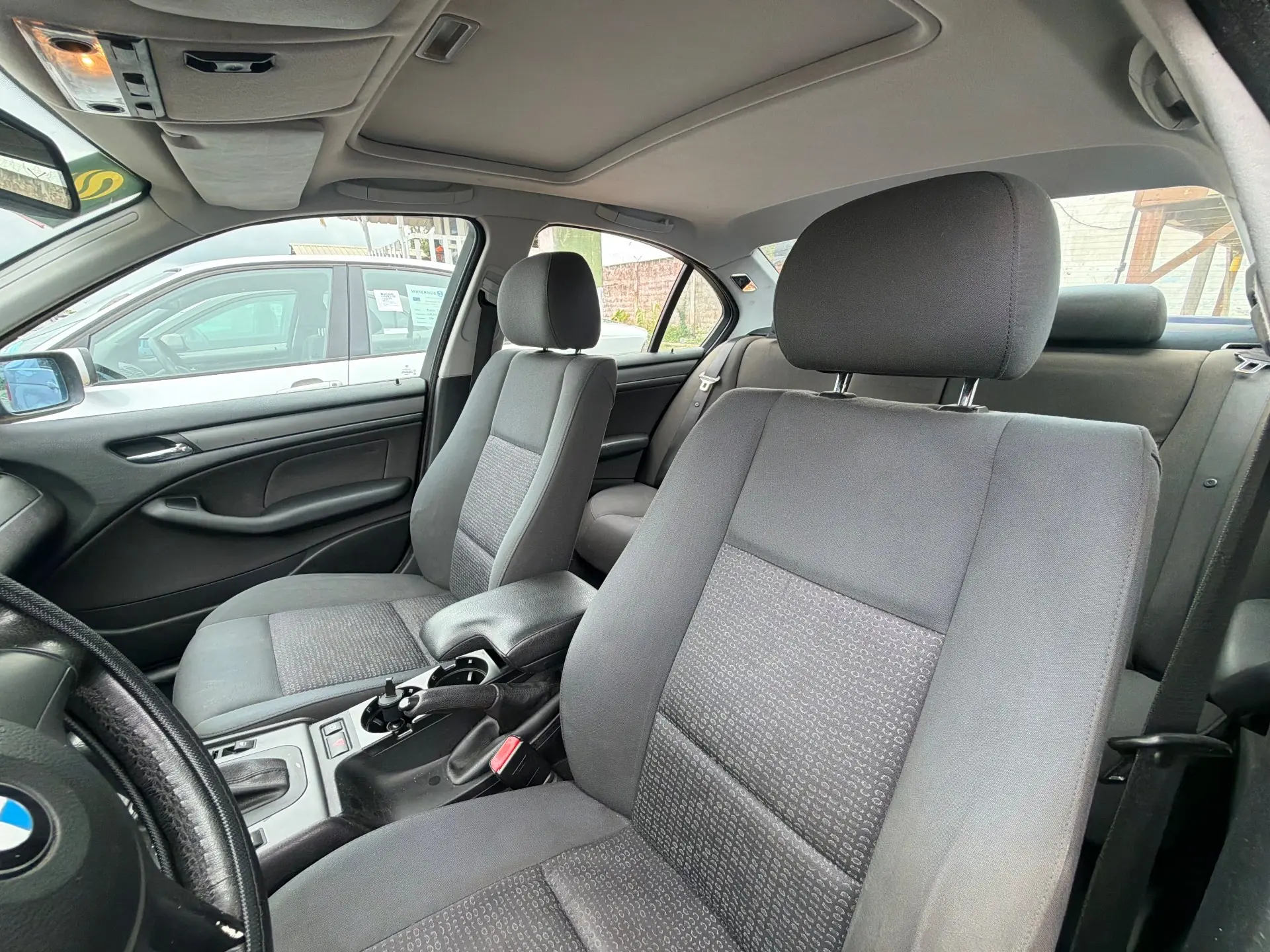 BMW 318i 2004