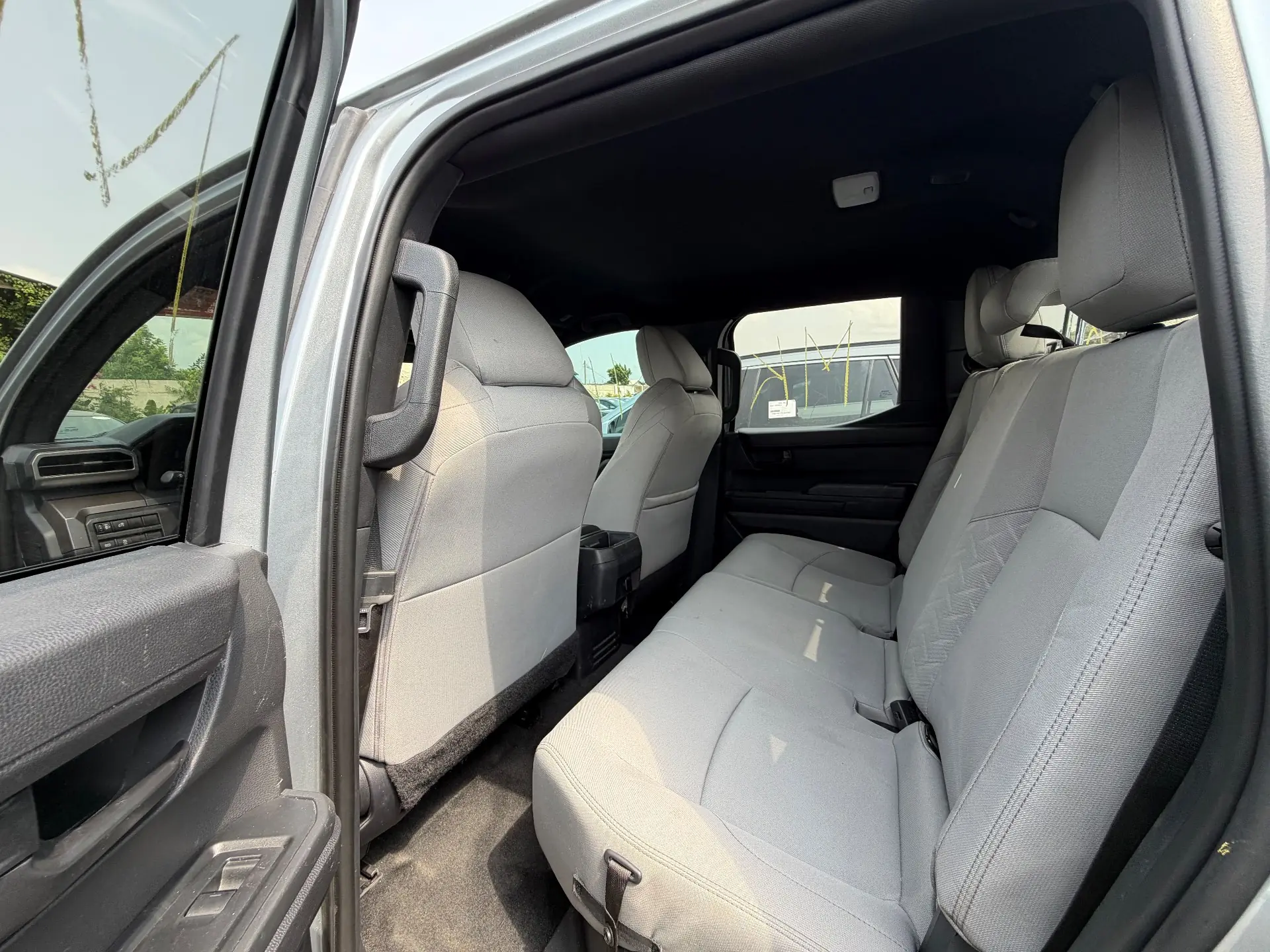 Toyota Tacoma SR5 2025
