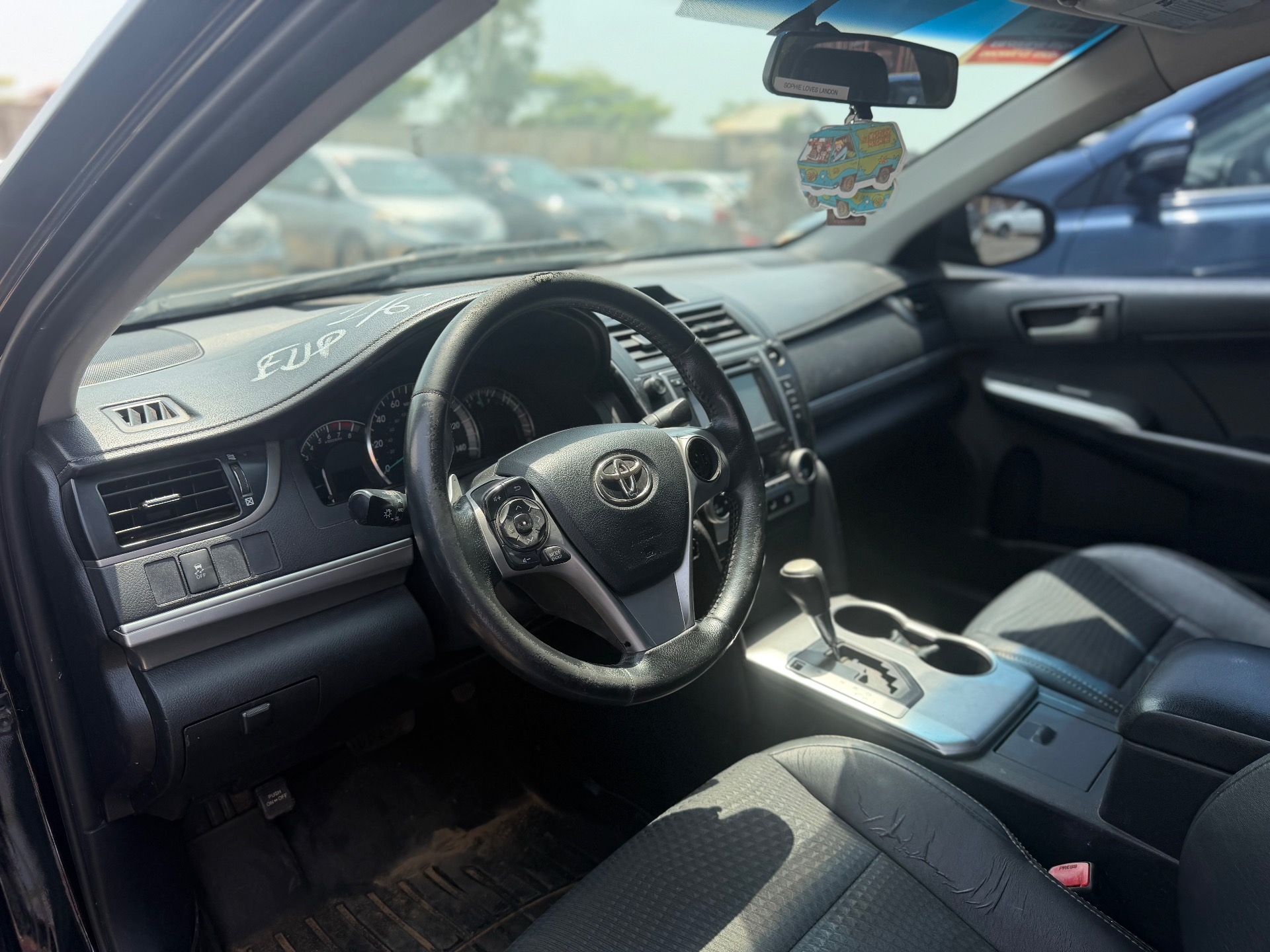 Toyota Camry SE 2014