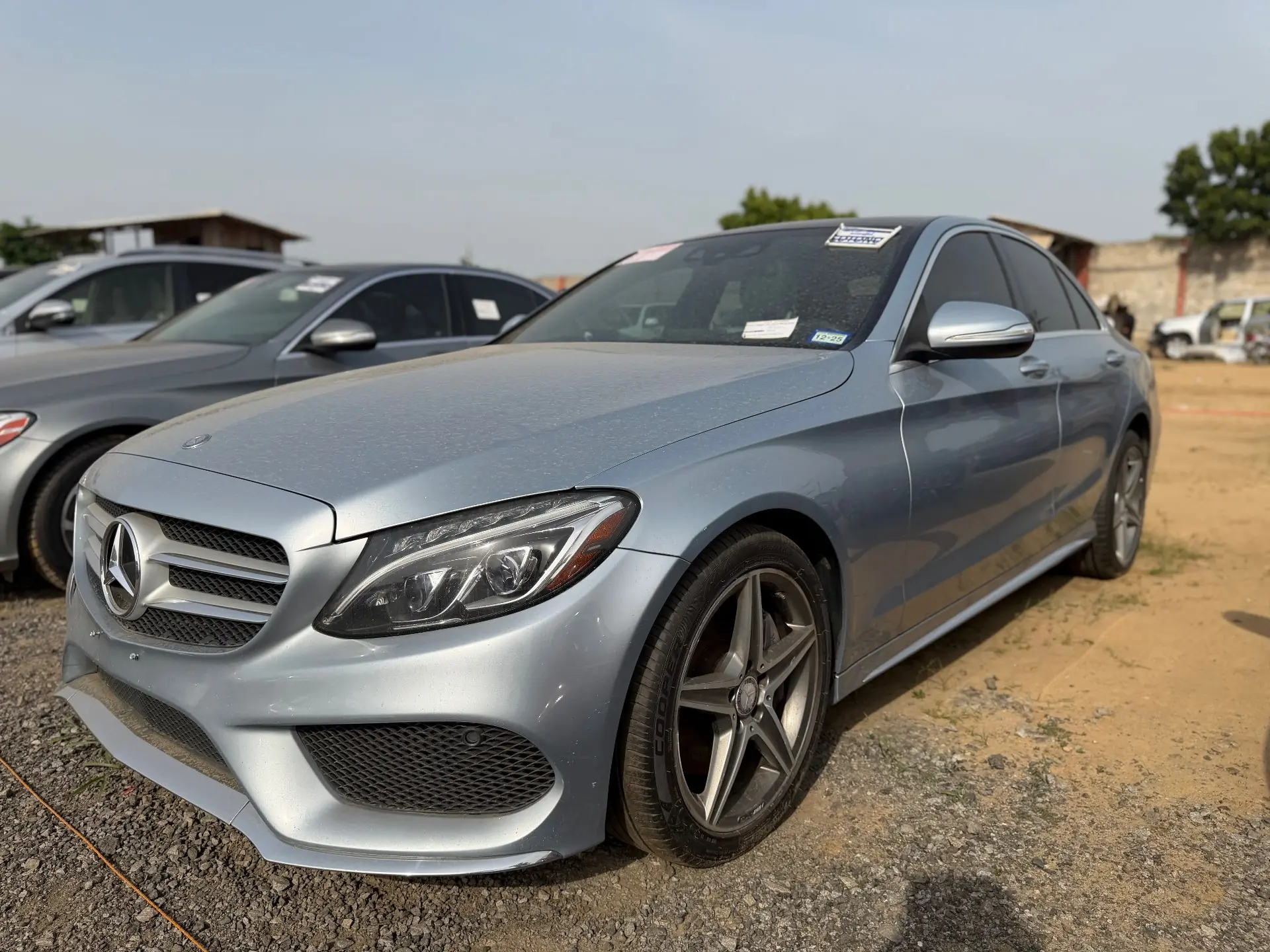 MERCEDES-BENZ E 300 2015
