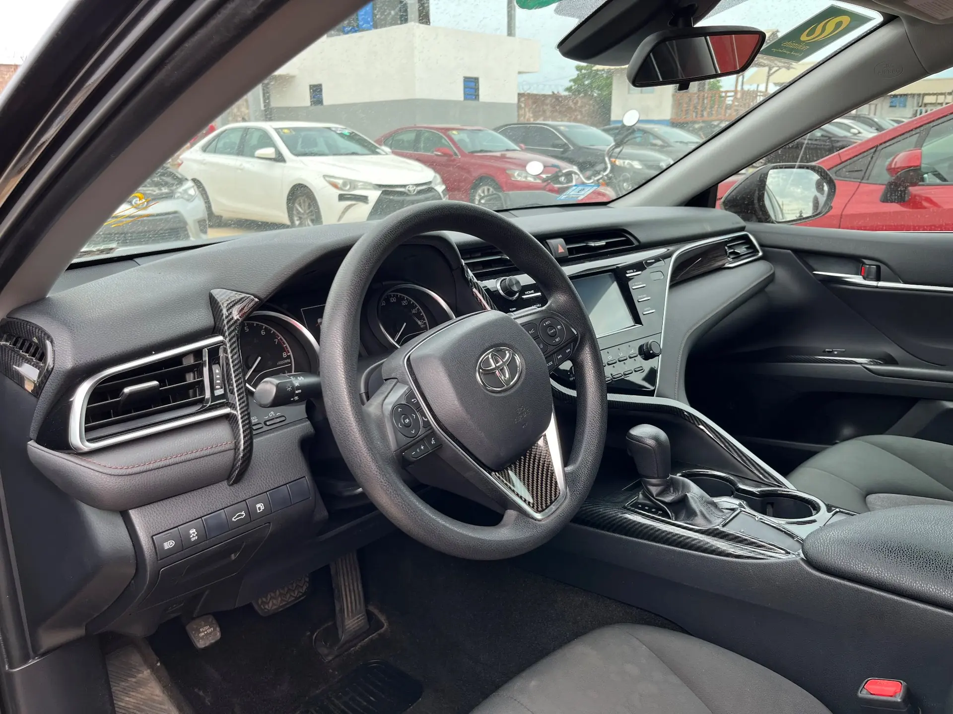 Toyota Camry Le 2018
