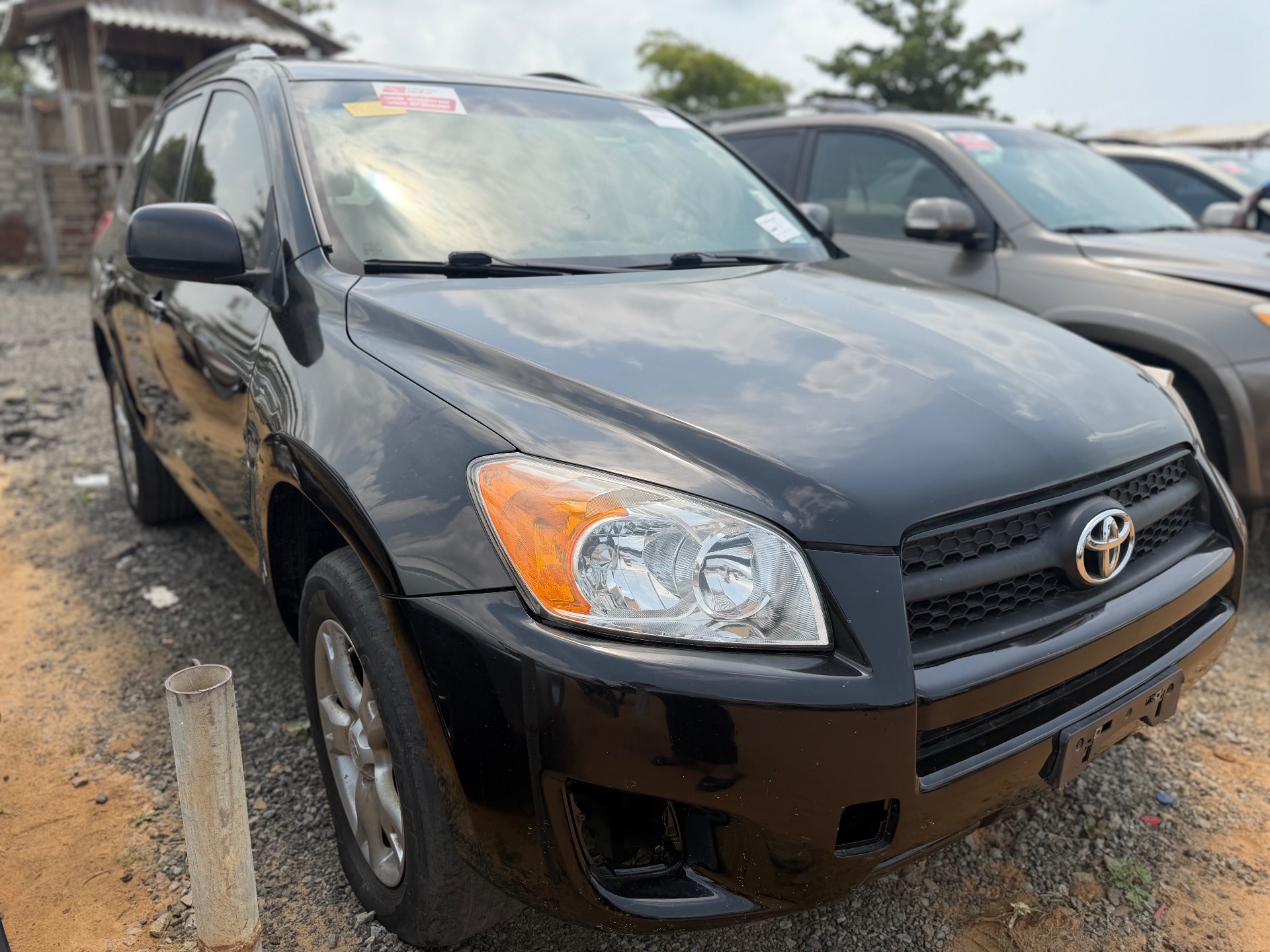Toyota RAV4 2011
