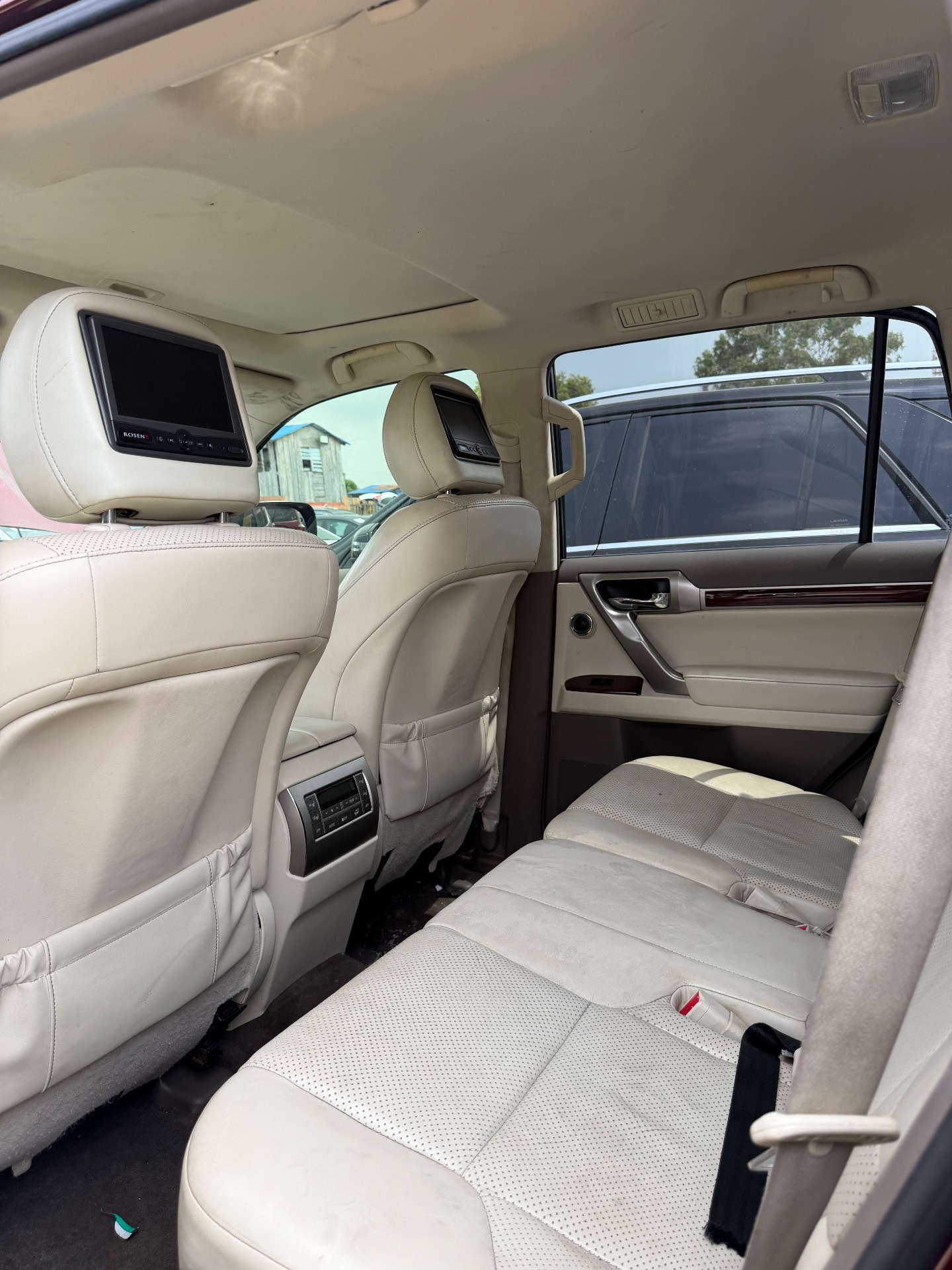Lexus GX460 2011