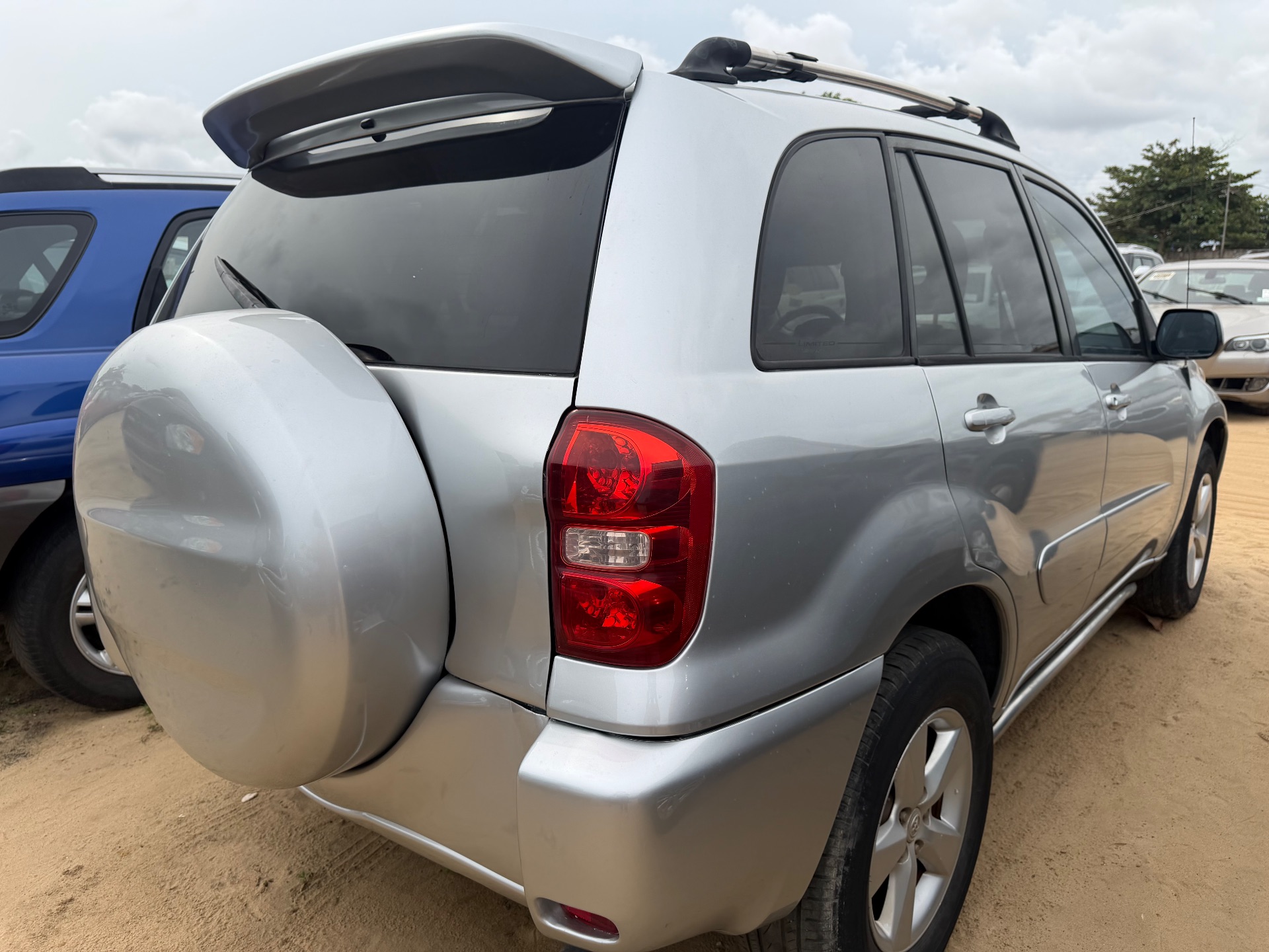 Toyota RAV4 2005