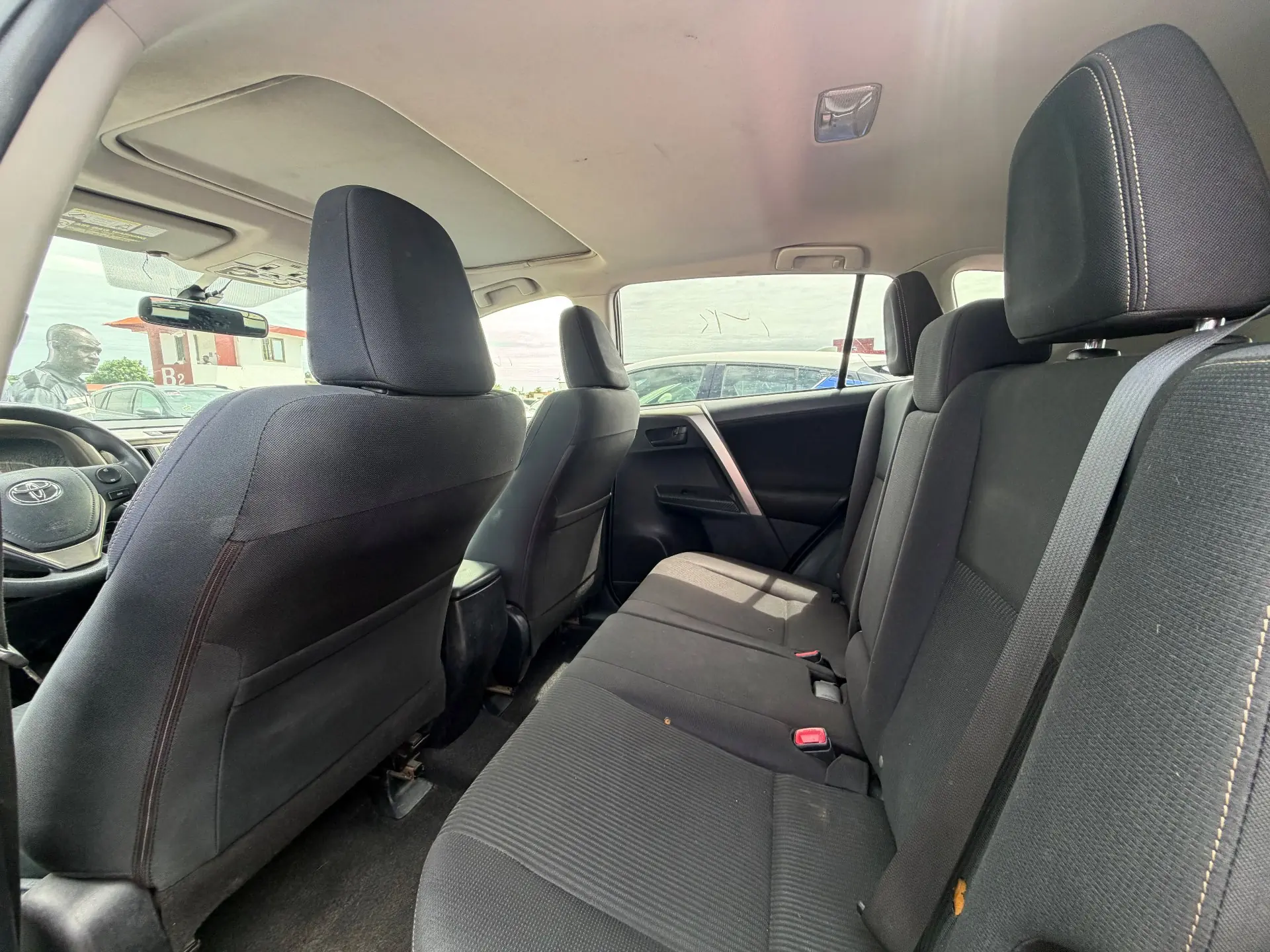 Toyota RAV4 XLE 2013