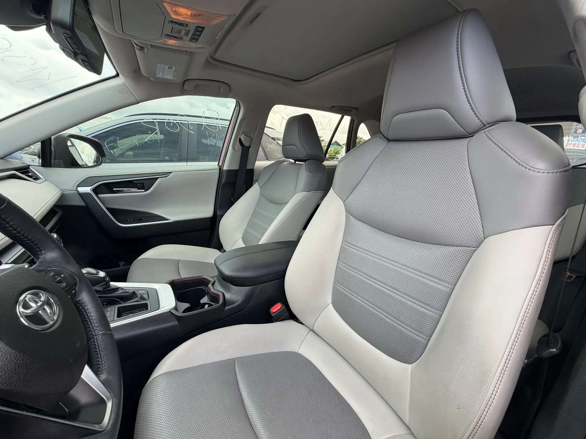 Toyota RAV4 2019