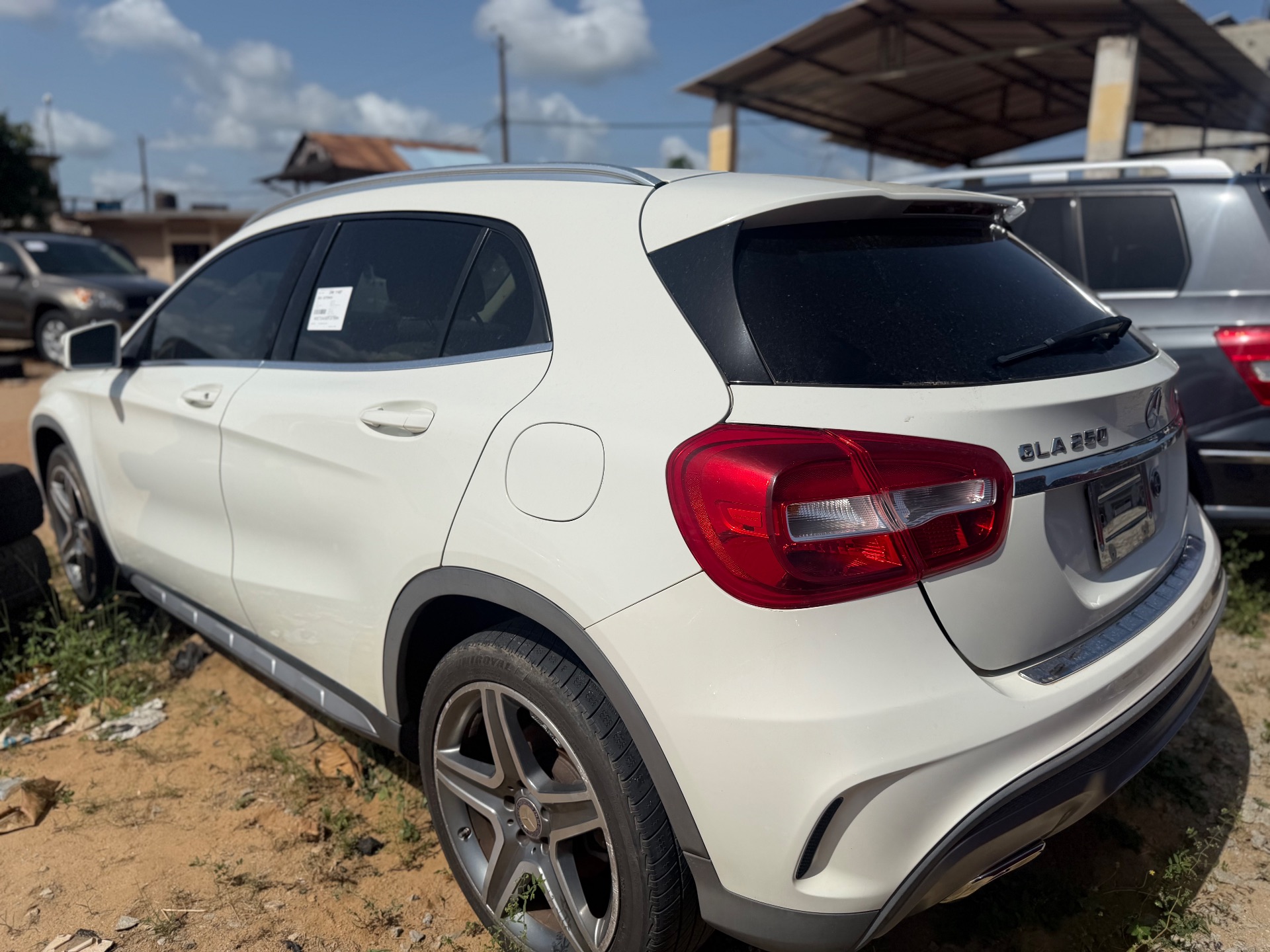 MERCEDES-BENZ GLA 250 2015