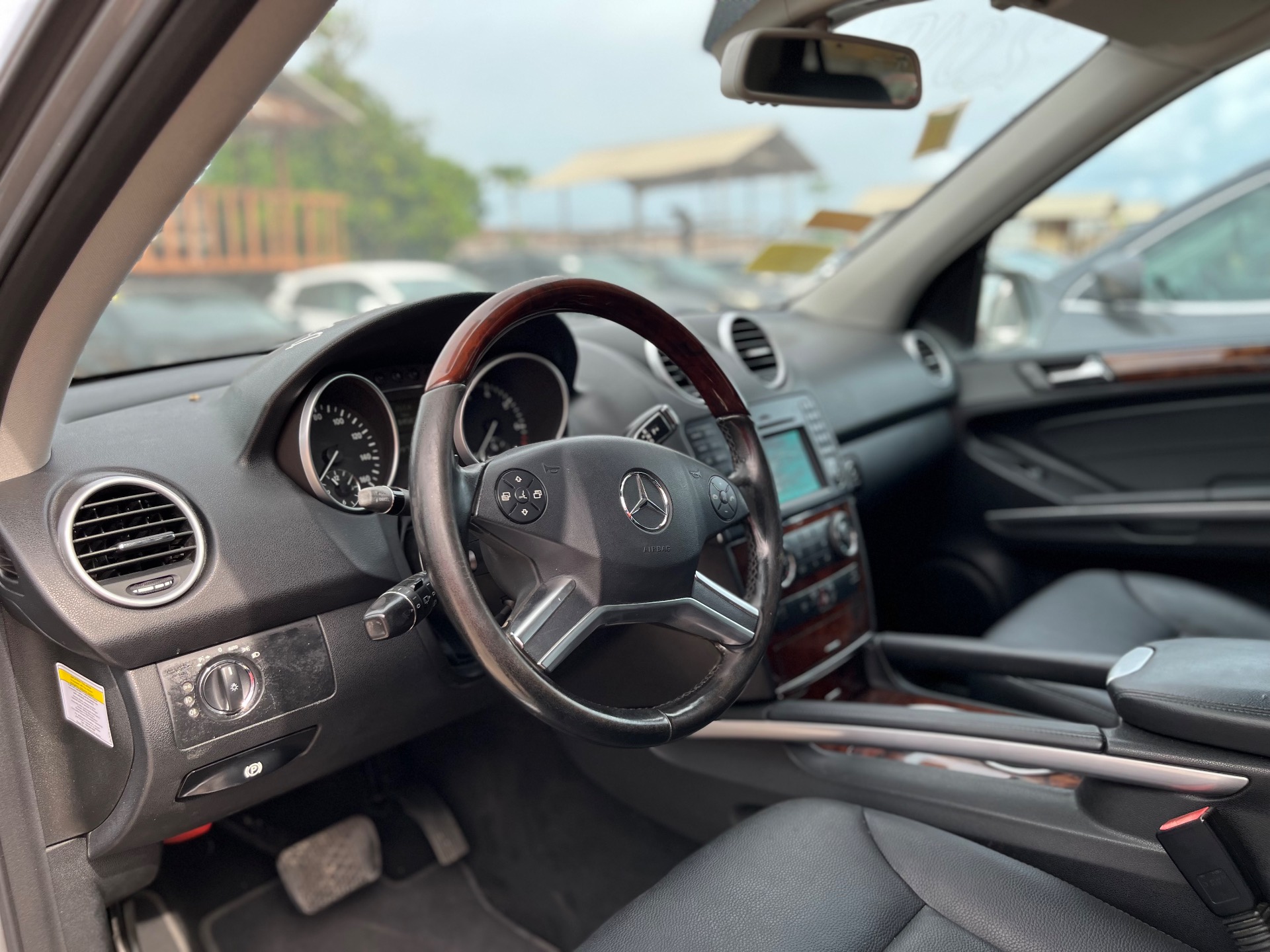 MERCEDES-BENZ ML350 2010