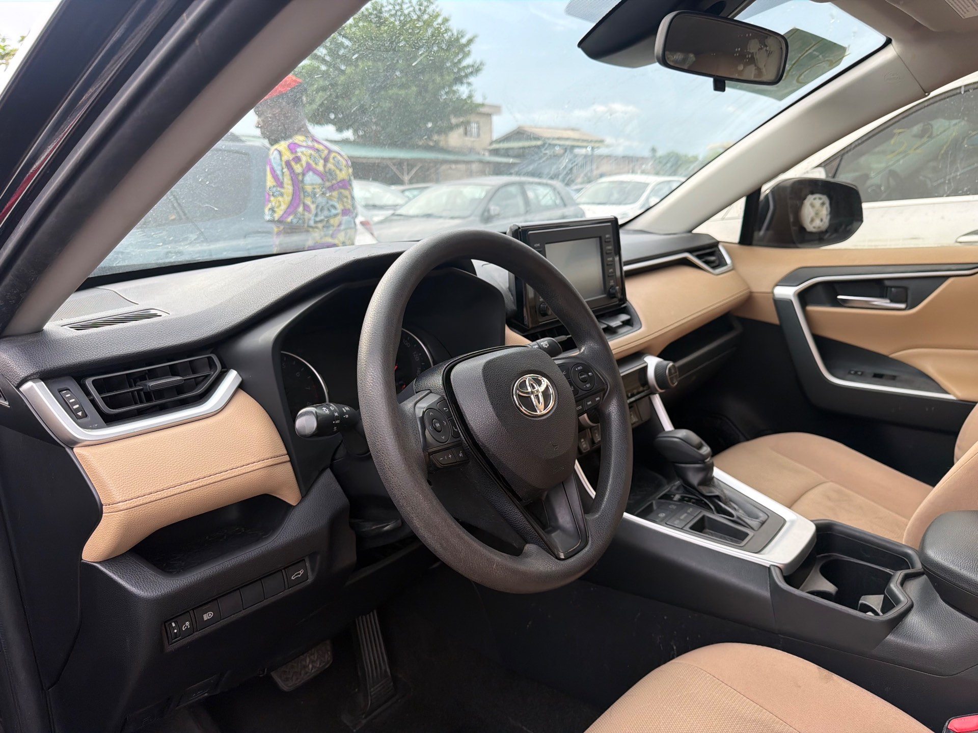 Toyota RAV4 XLE 2019