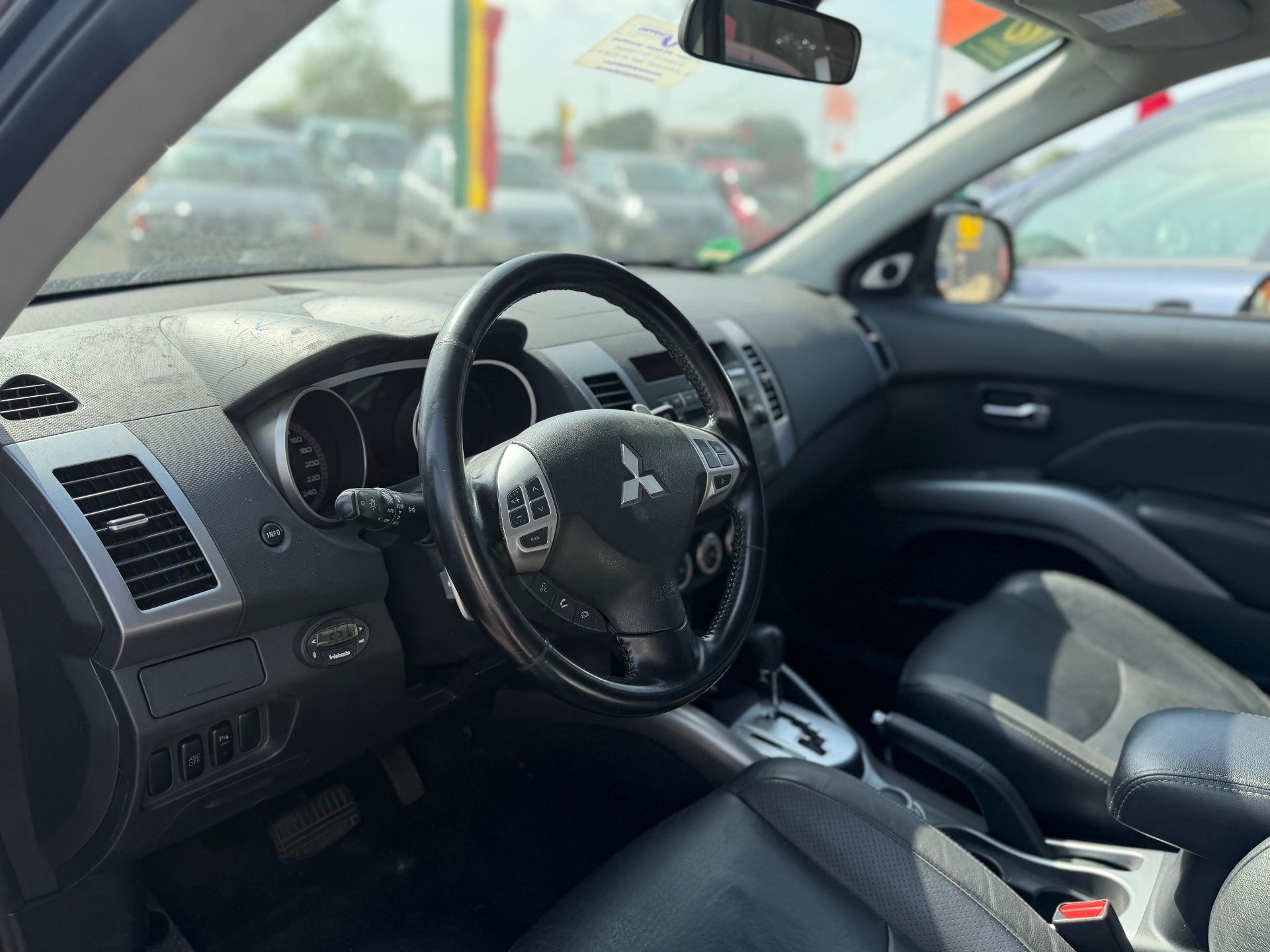 Mitsubishi Outlander 2009