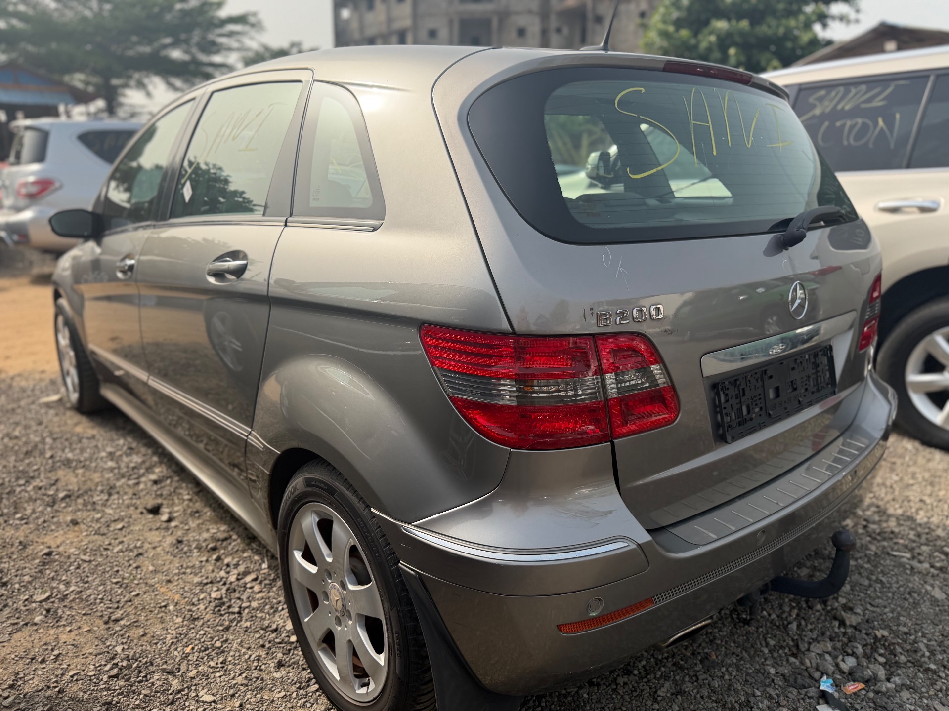 MERCEDES-BENZ B 200 2005