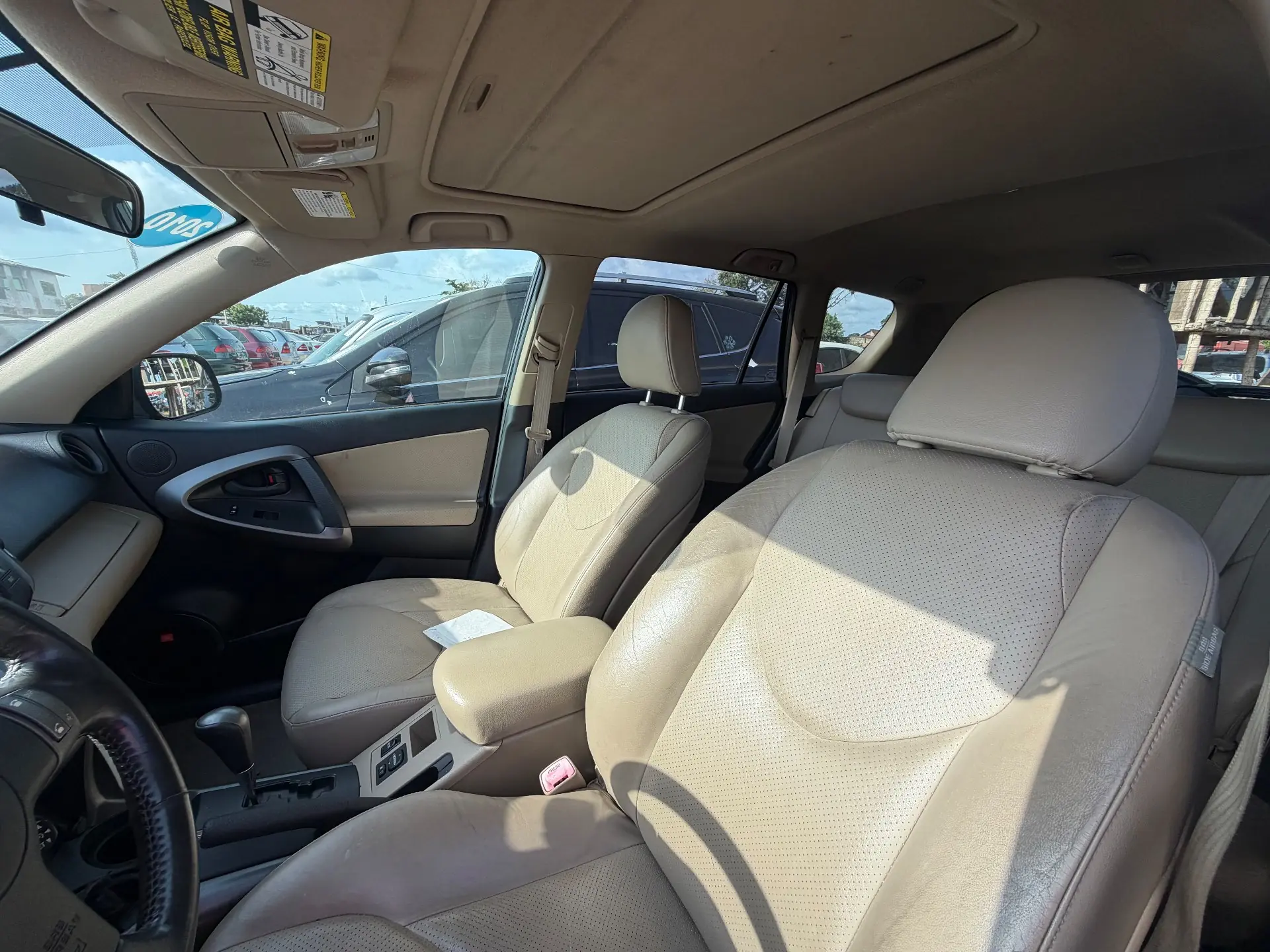 Toyota RAV4 2011