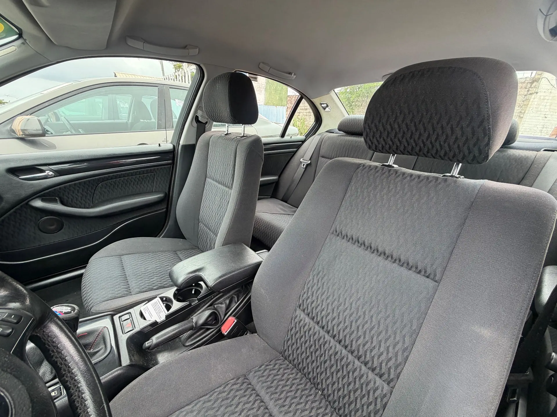 BMW 318i 2004