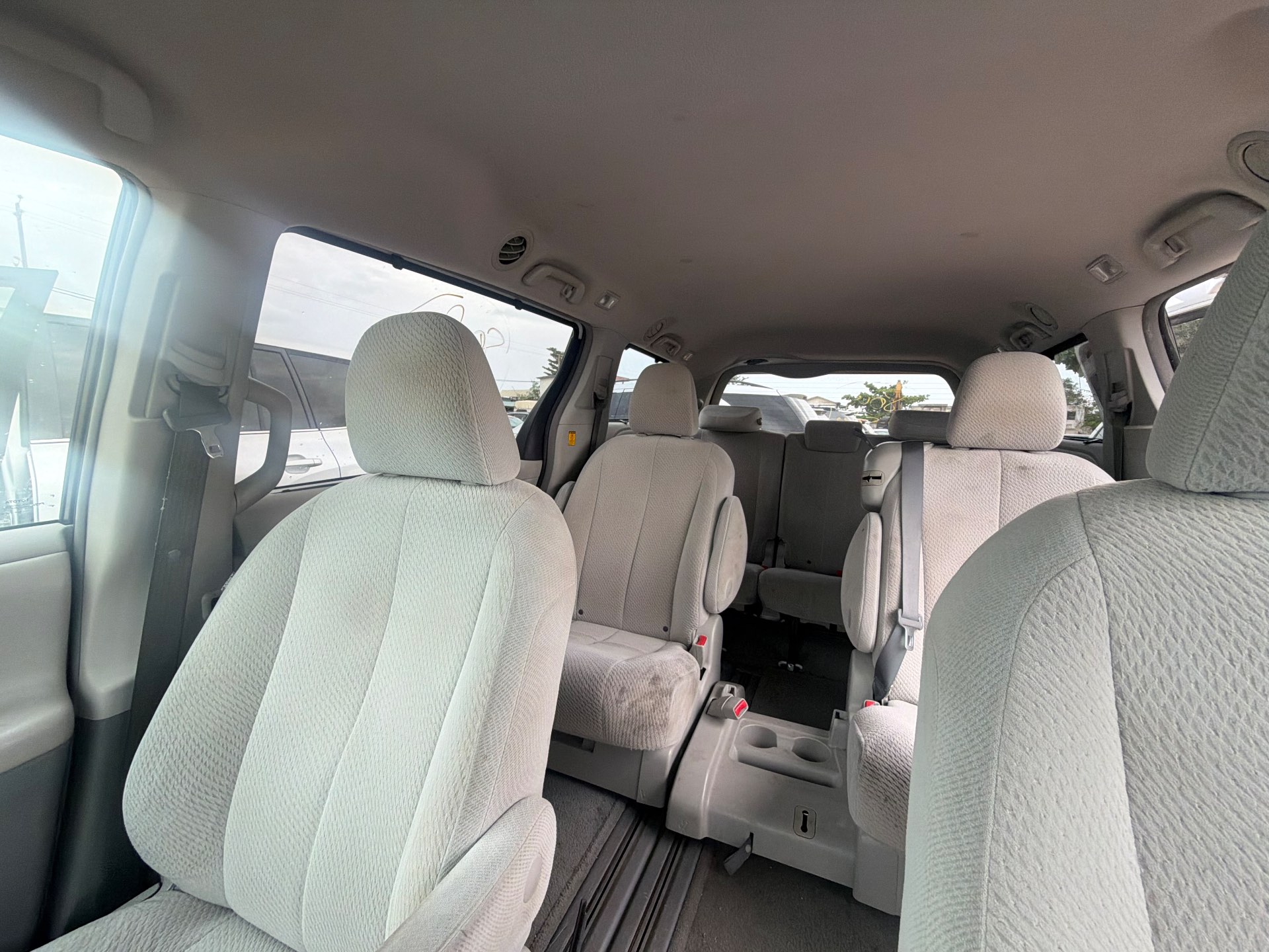 Toyota Sienna 2012