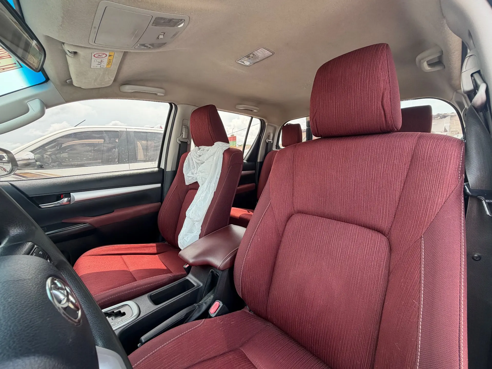 Toyota Hilux SR5 2019