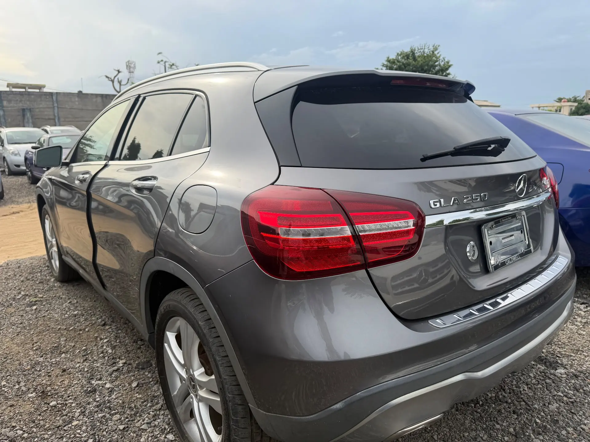 MERCEDES-BENZ GLA 250 2019