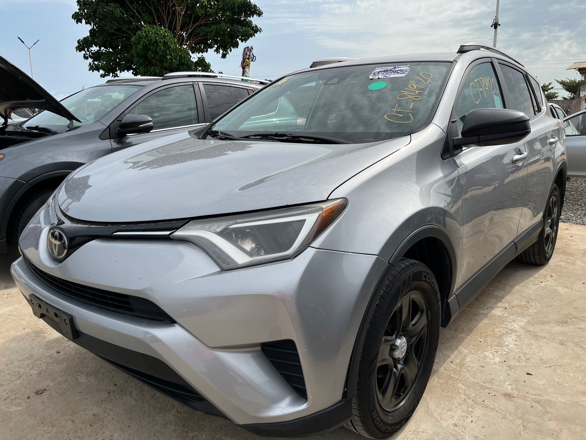 Toyota RAV4 LE 2017