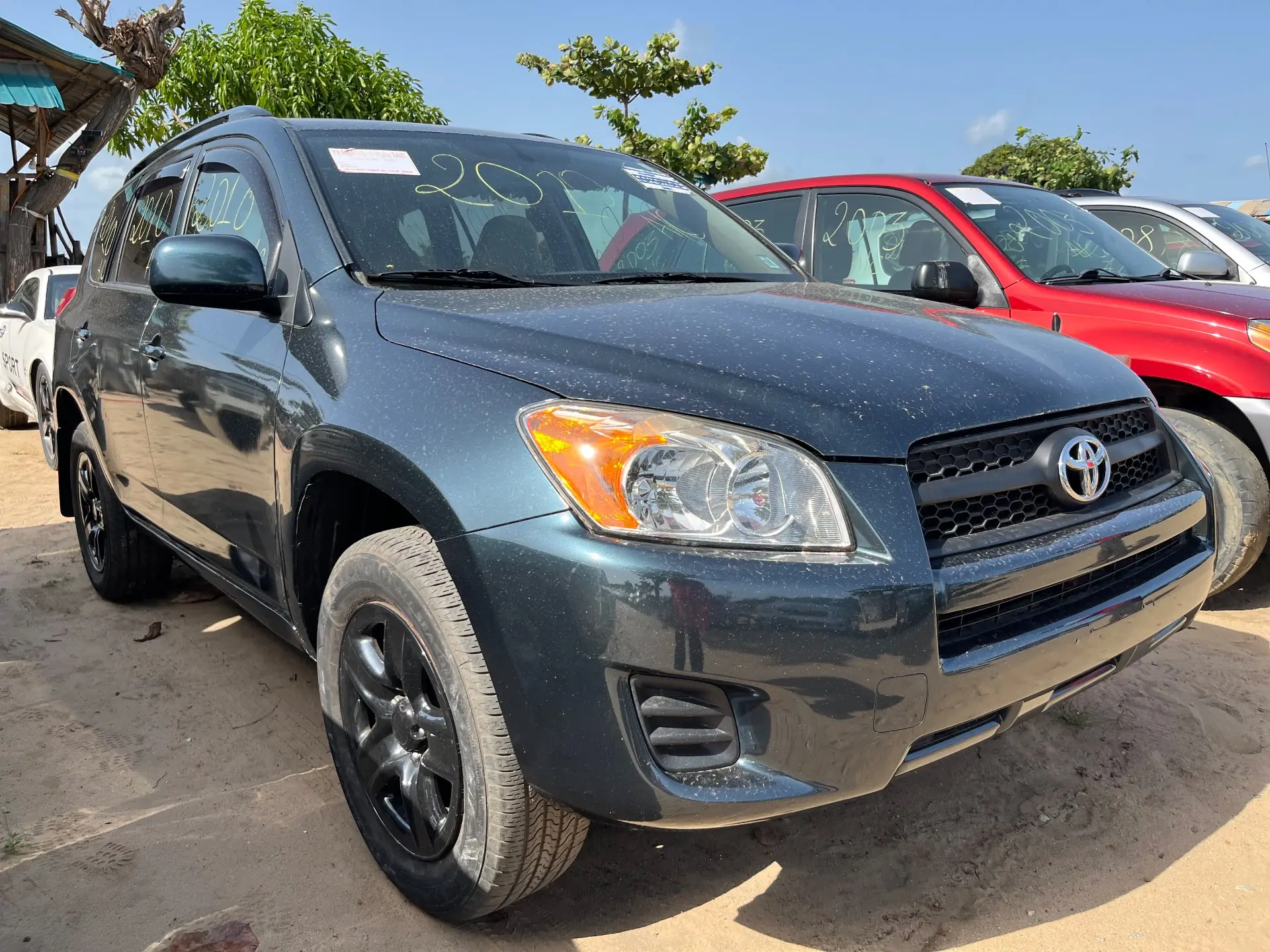 Toyota RAV4 2010
