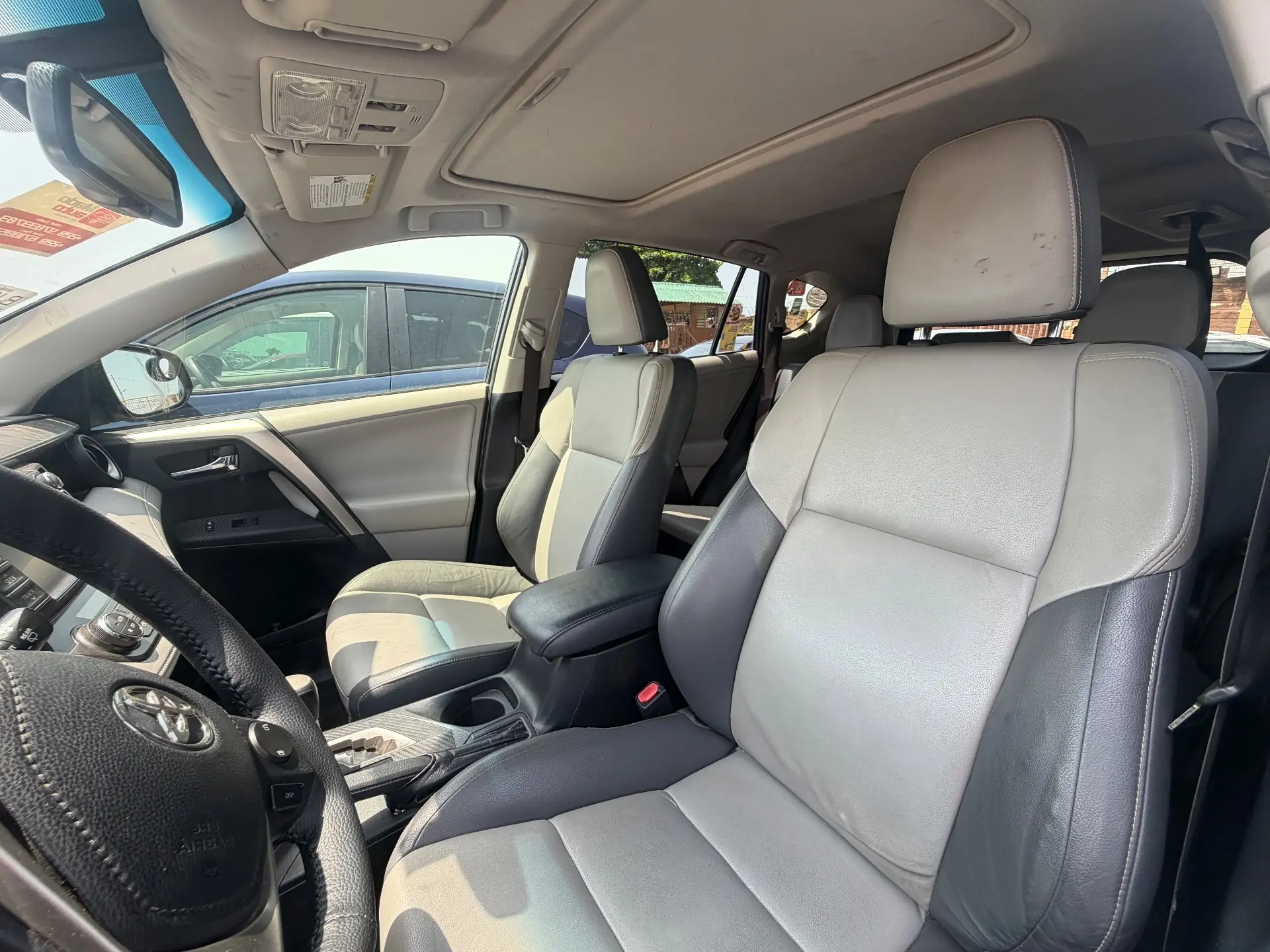 Toyota RAV4 2013