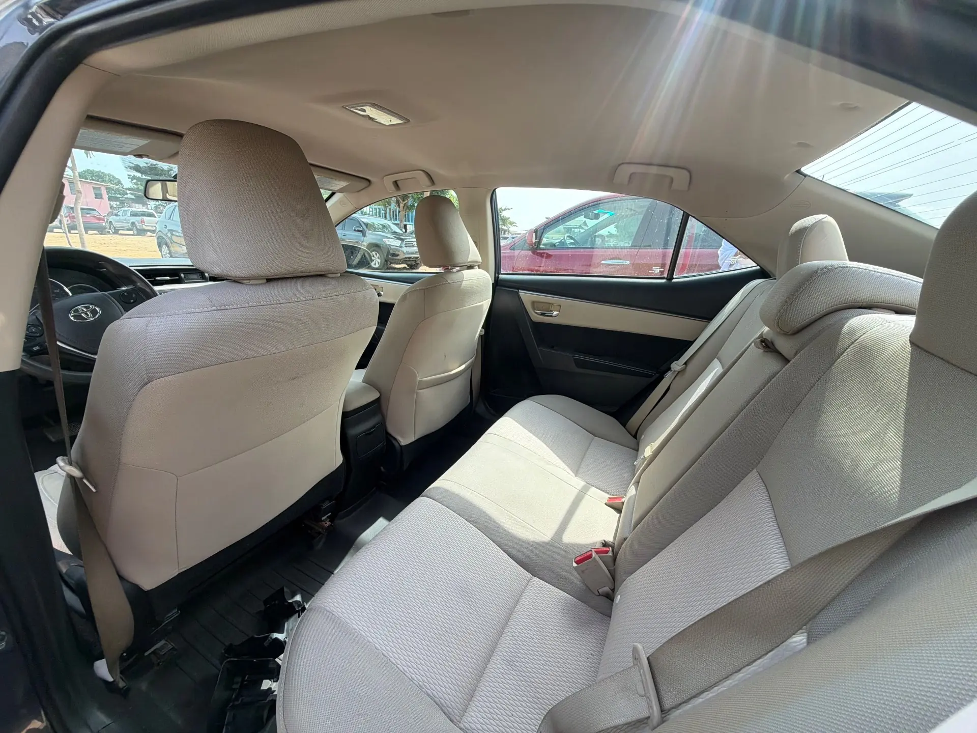 Toyota Corolla 2015