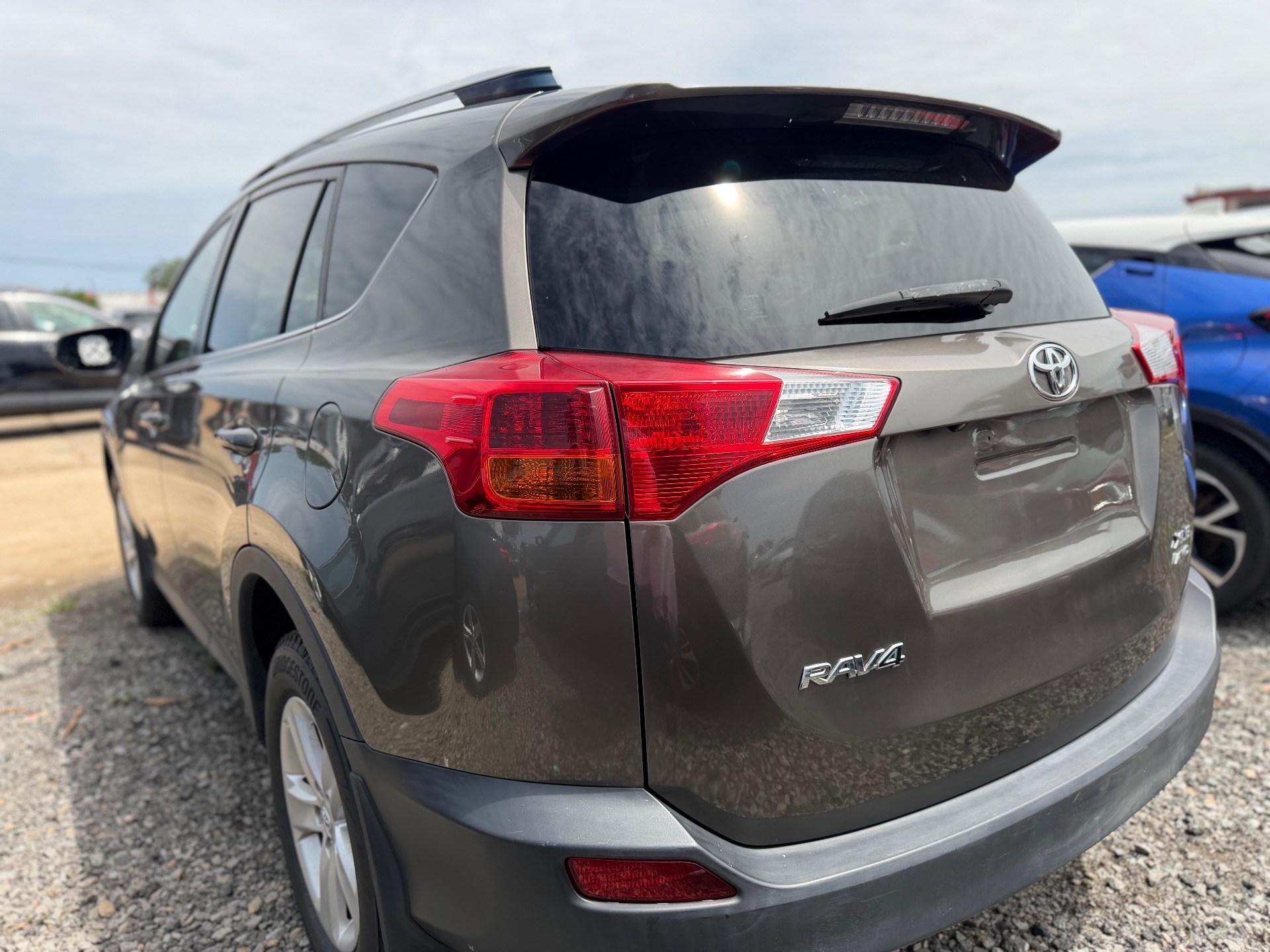 Toyota RAV4 XLE 2013