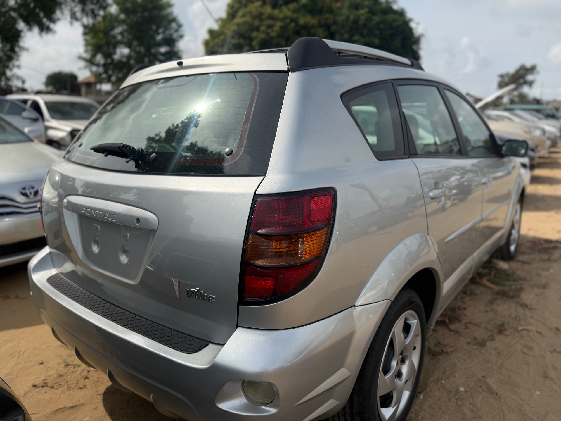 Pontiac Vibe 2004