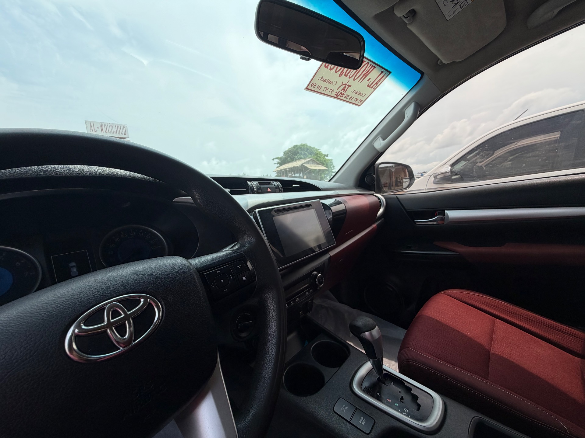 Toyota Hilux SR5 2019