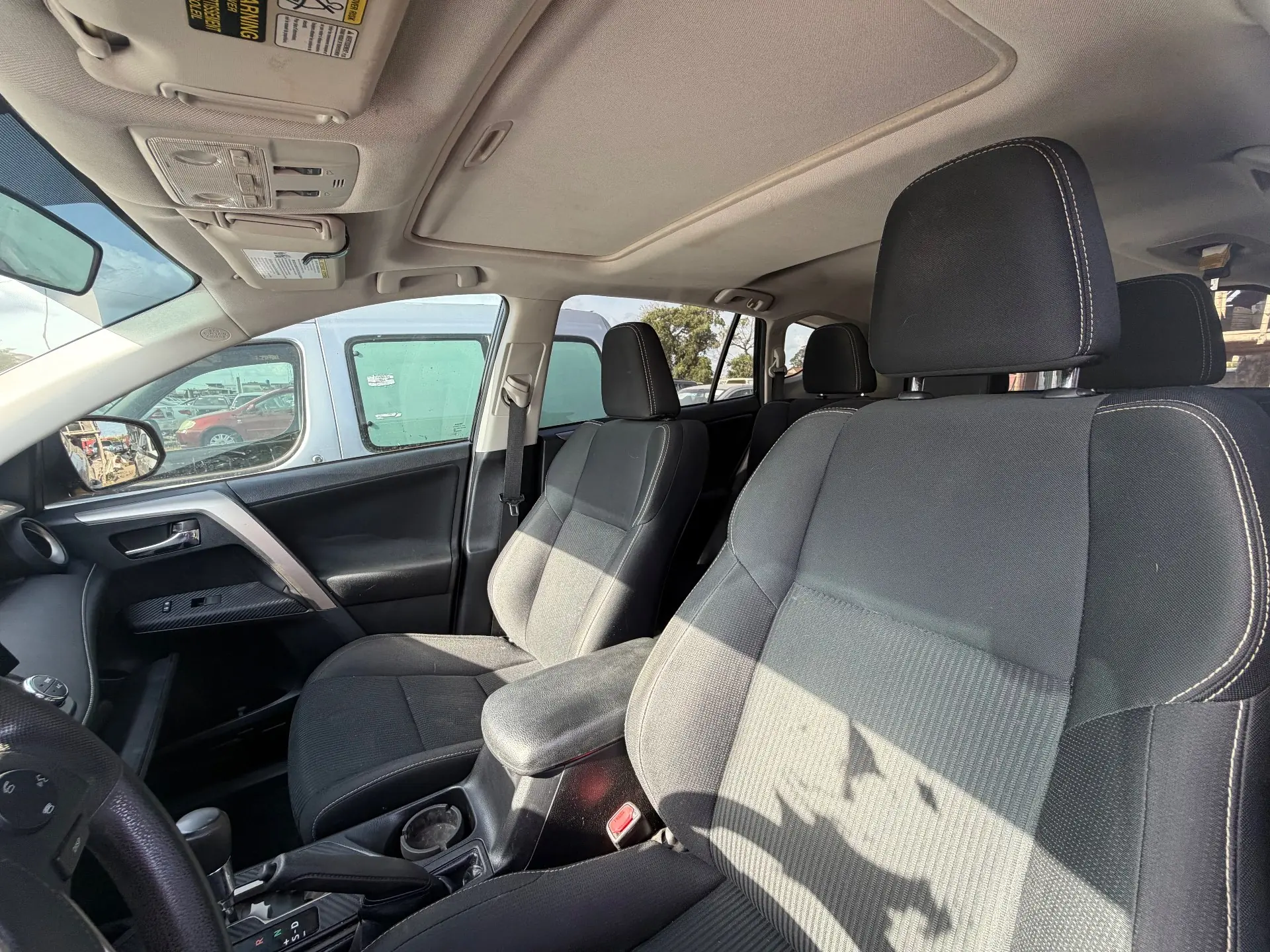 Toyota RAV4 XLE 2014