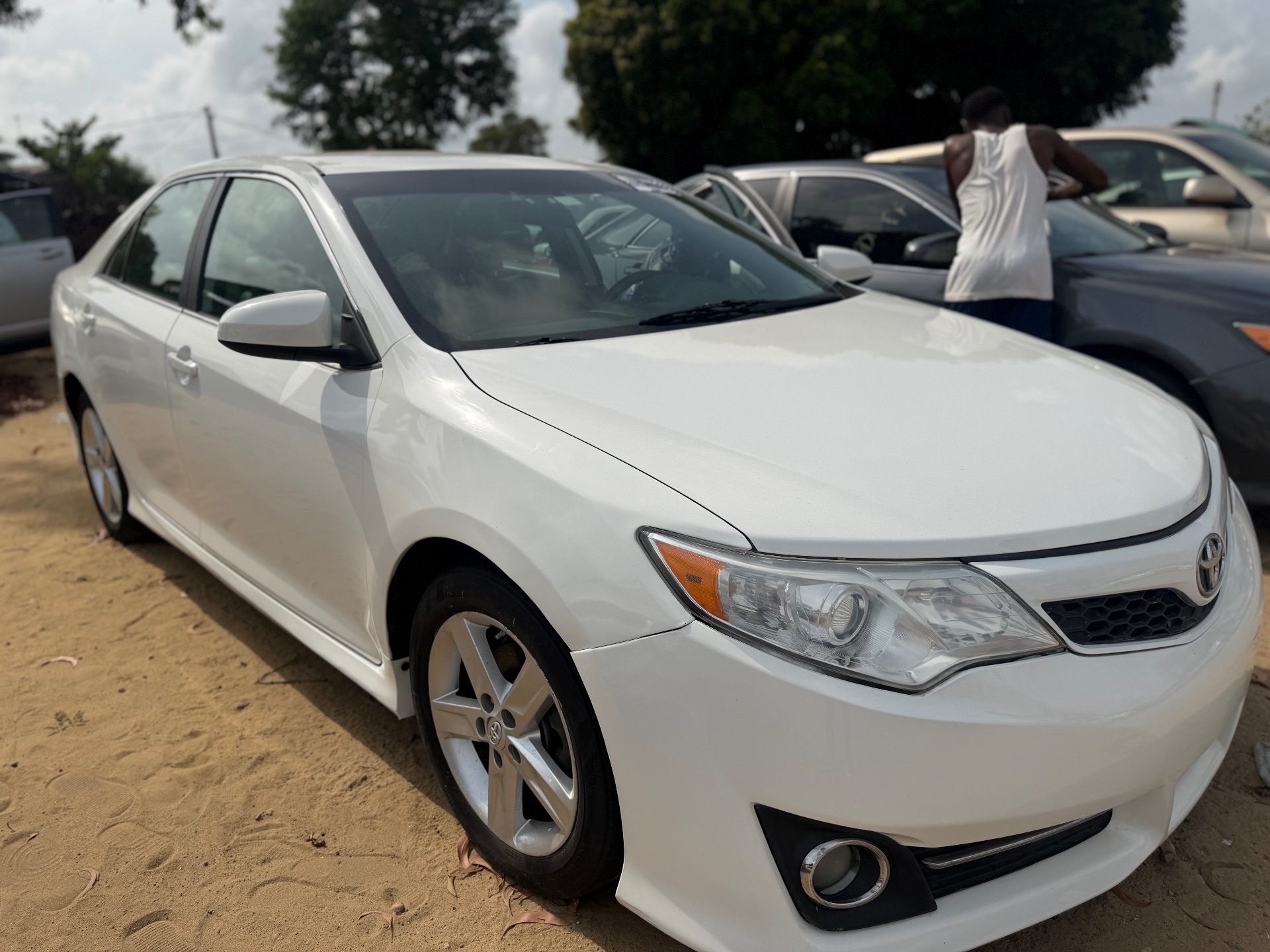 Toyota Camry 2014