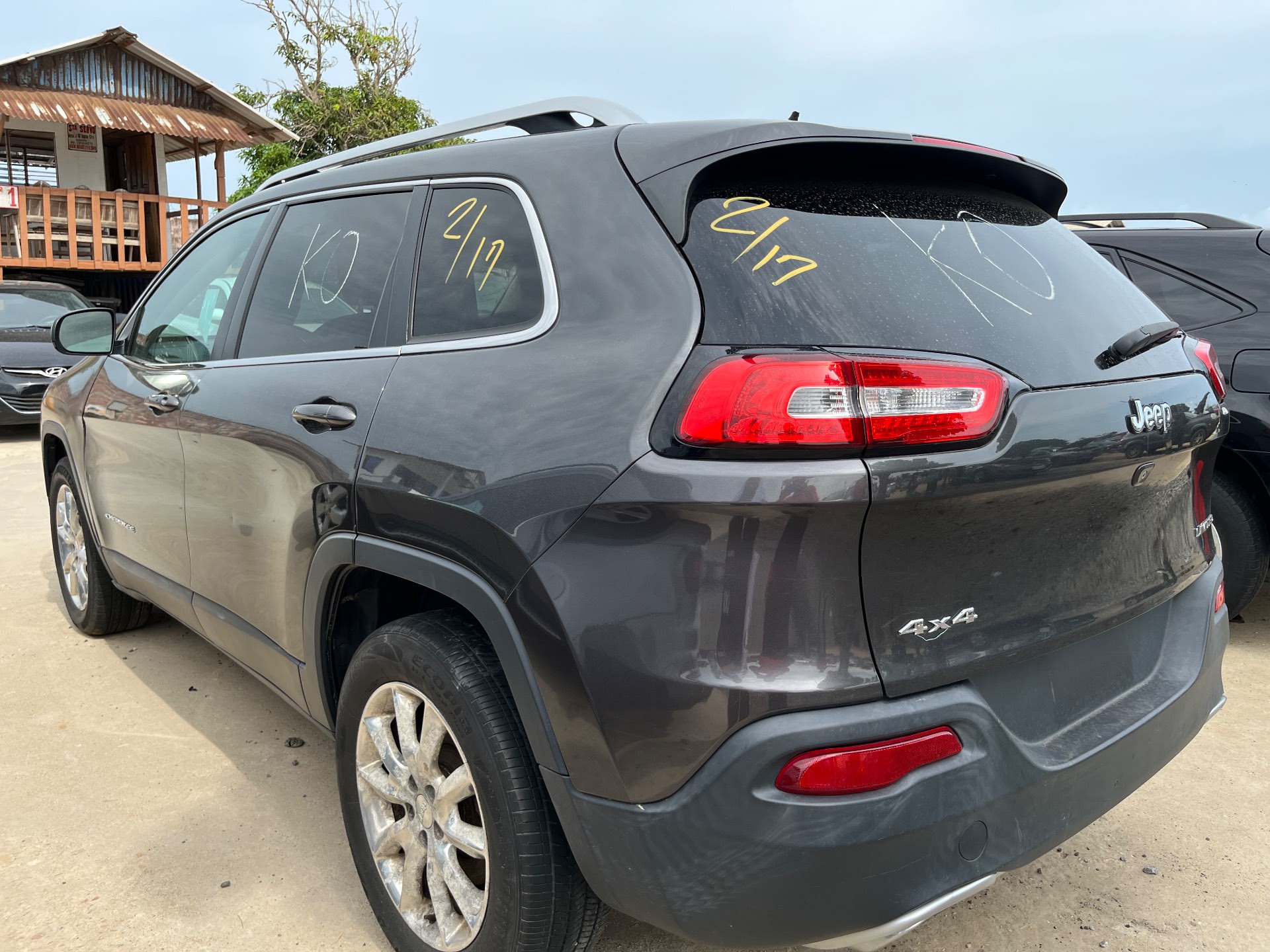 JEEP Cheroee 4x4 2015