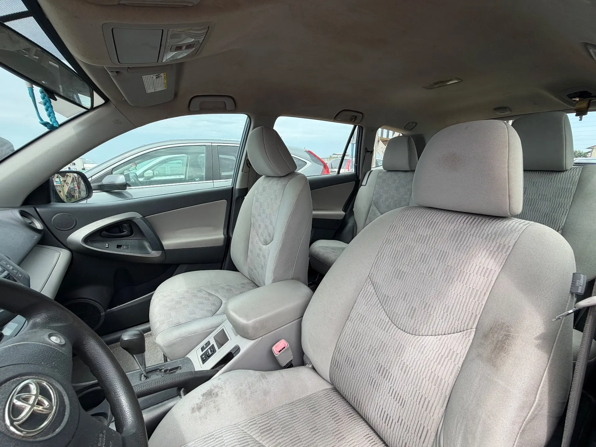 Toyota RAV4 2012