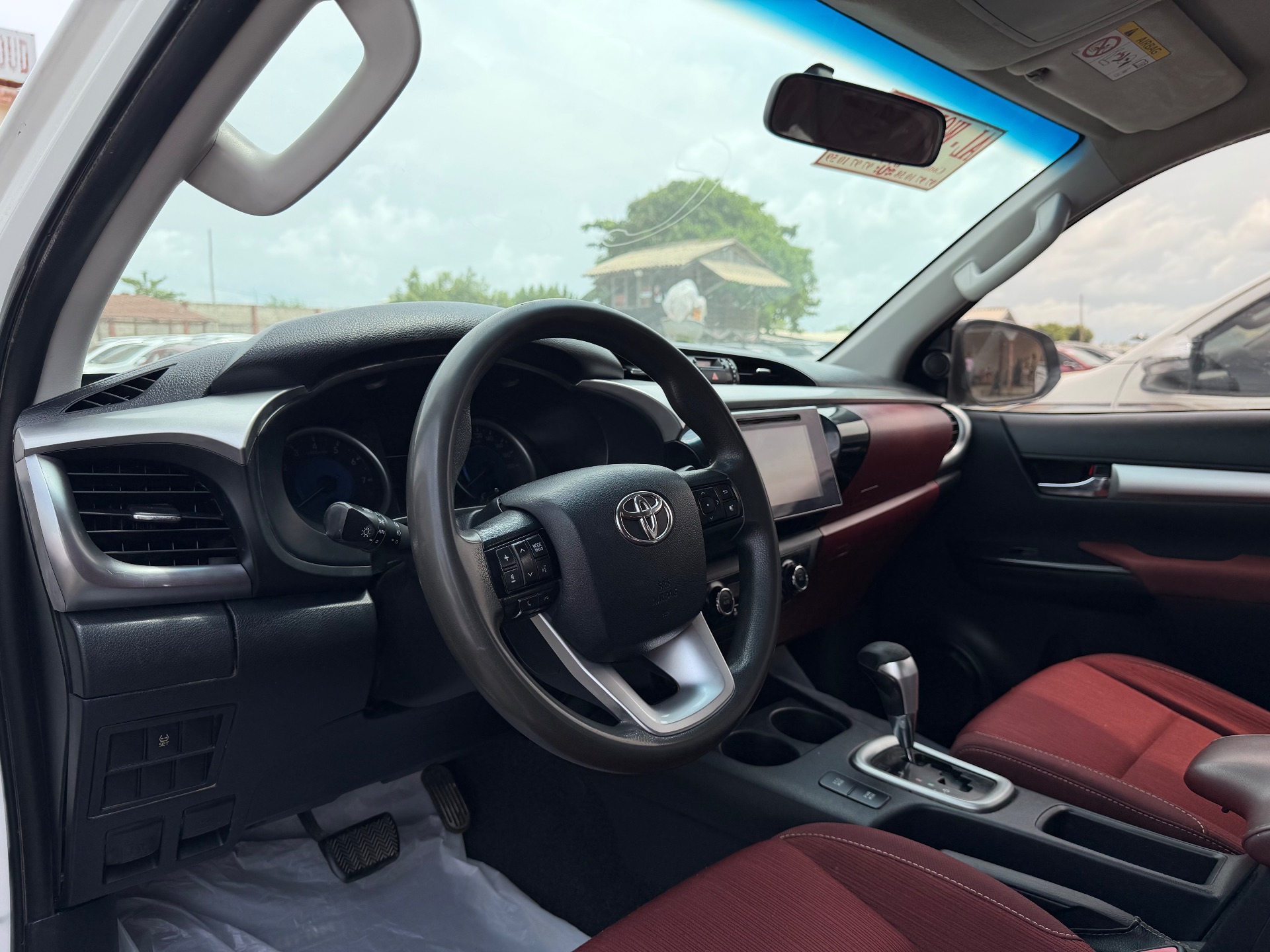 Toyota Hilux SR5 2019