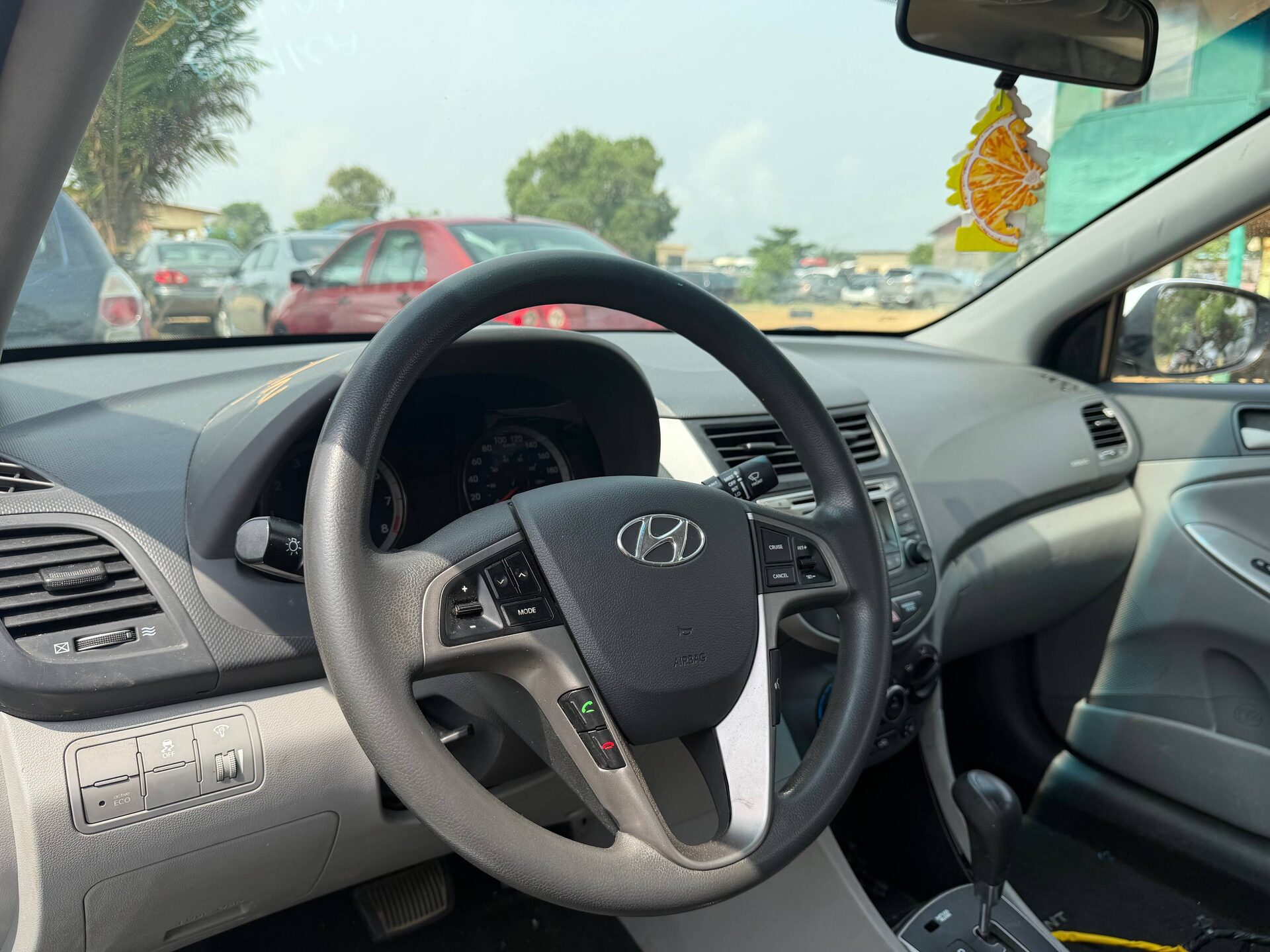 Hyundai Chomedy accent 2016