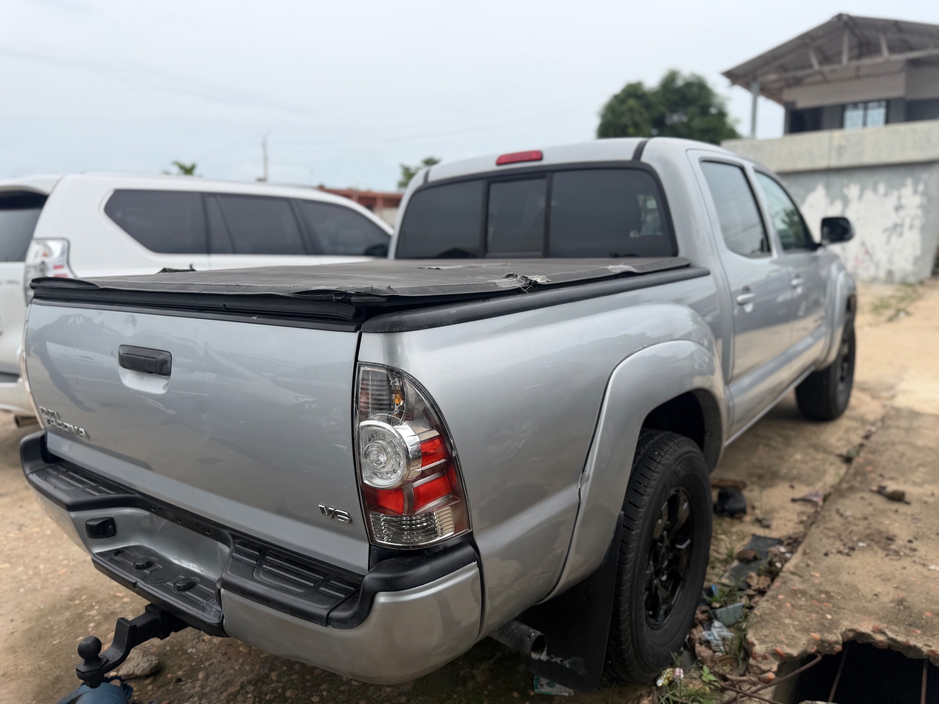 Toyota Tacoma 2011