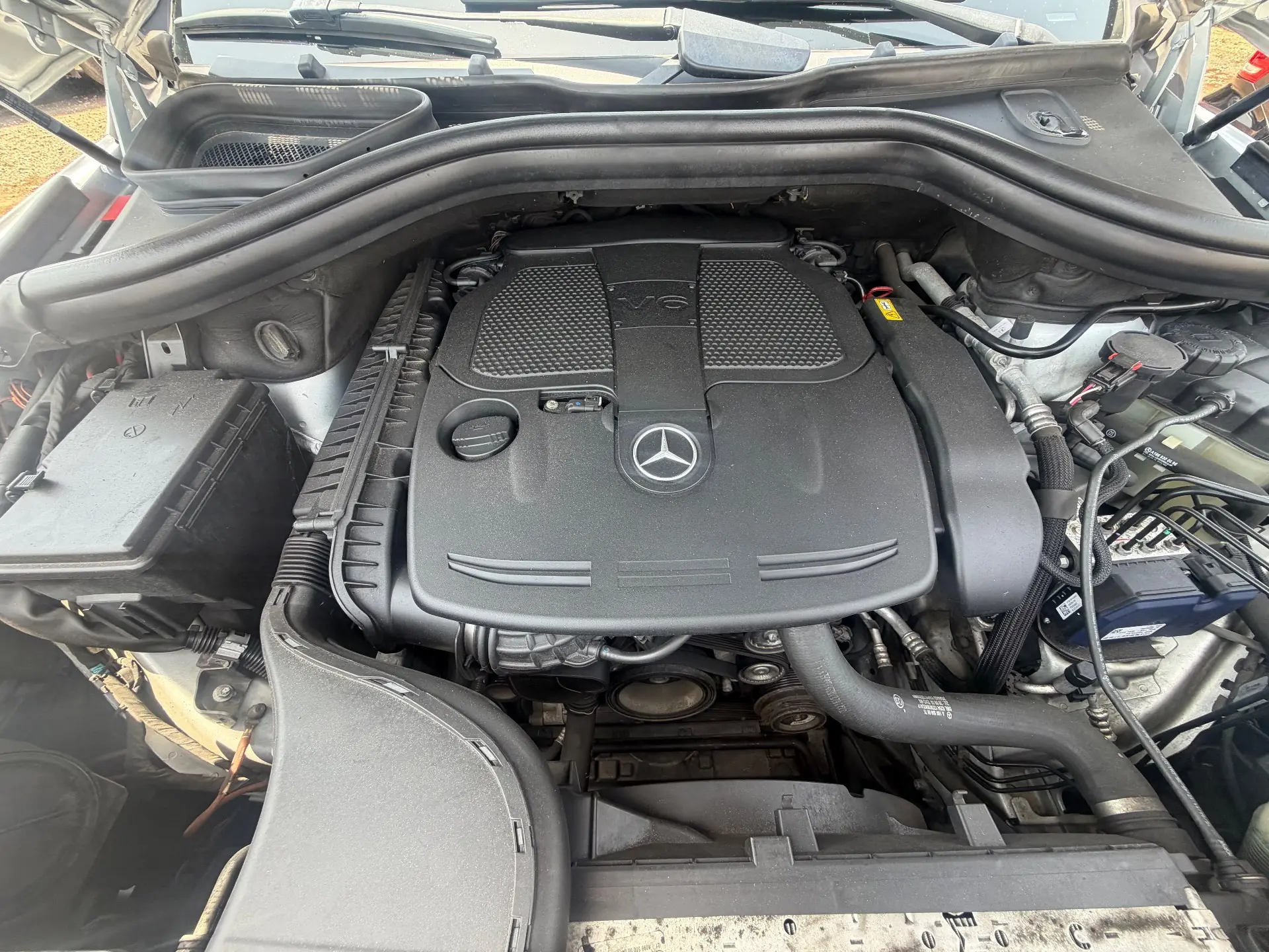 MERCEDES-BENZ ML350 2012