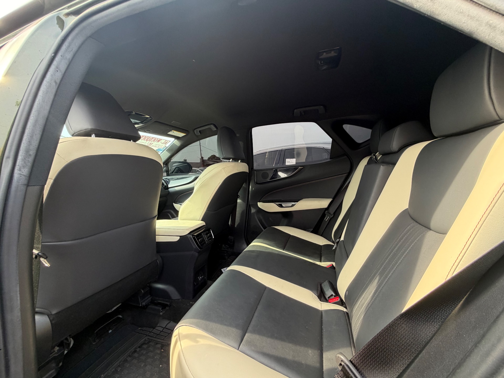 Lexus NX250 2022