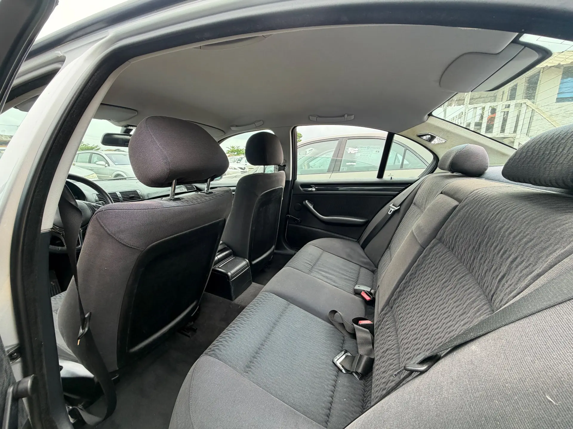 BMW 318i 2004